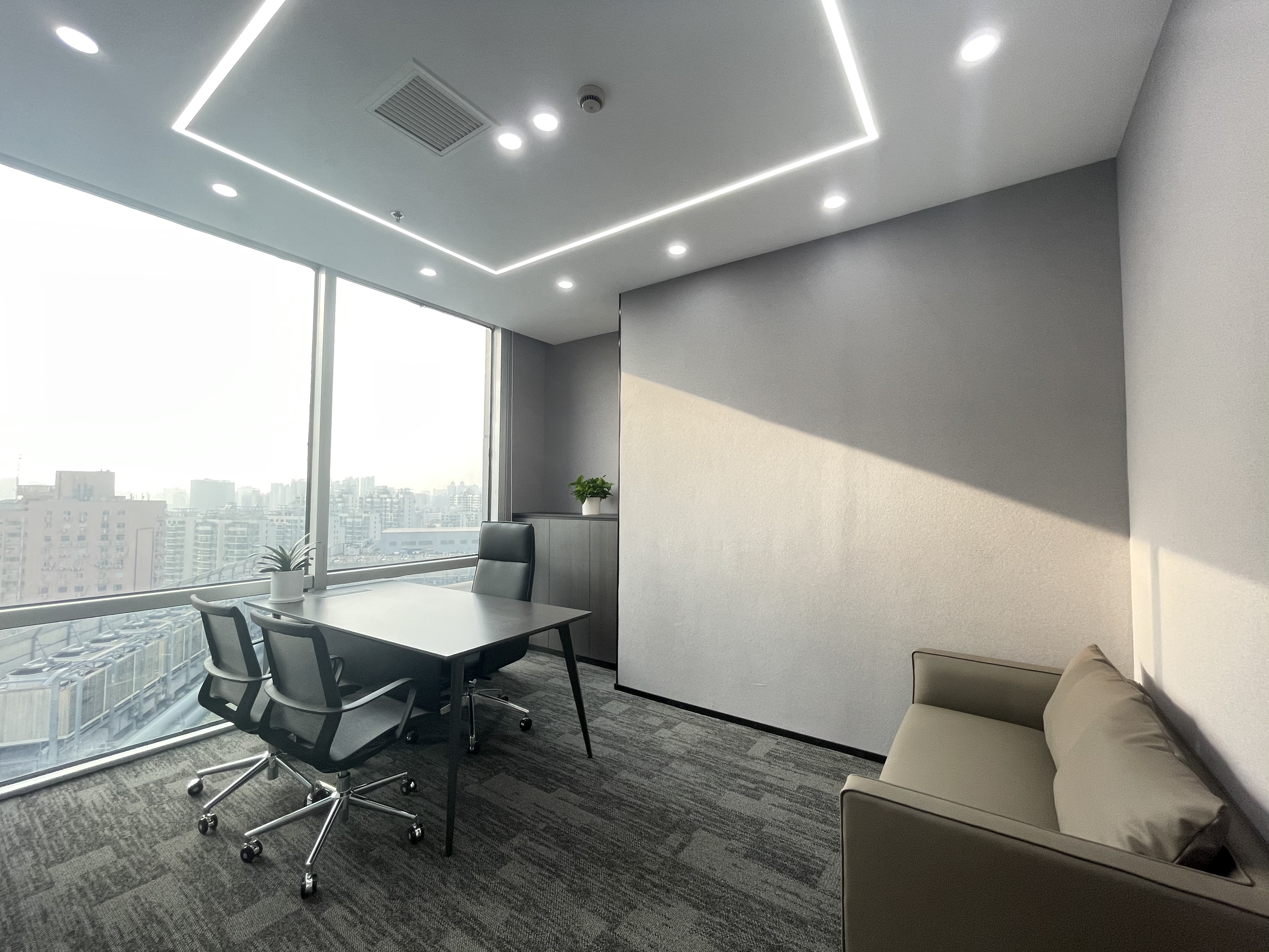 鲁迅公园虹口凯德龙之梦114平米写字楼出租