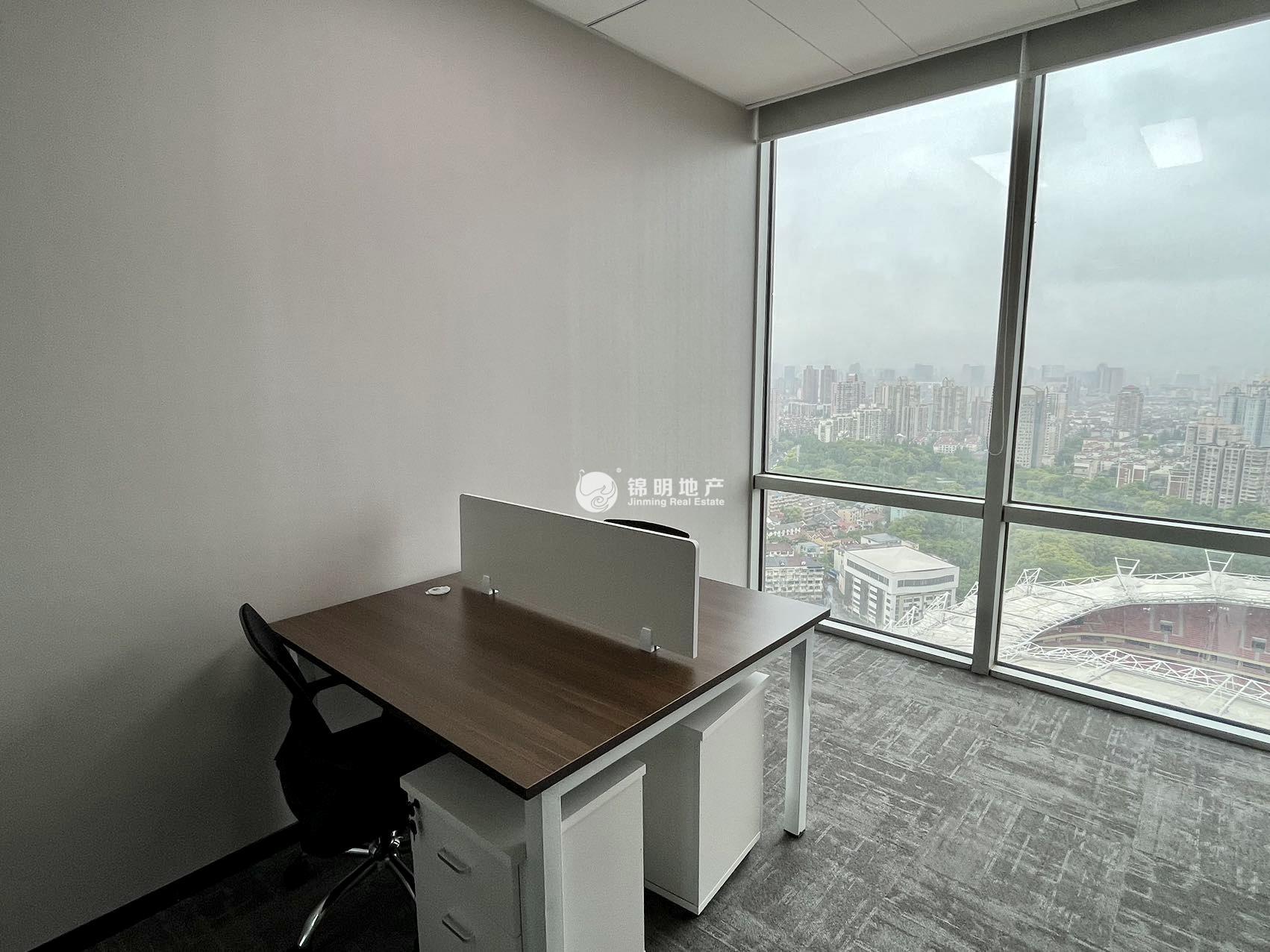 鲁迅公园虹口凯德龙之梦223平米写字楼出租