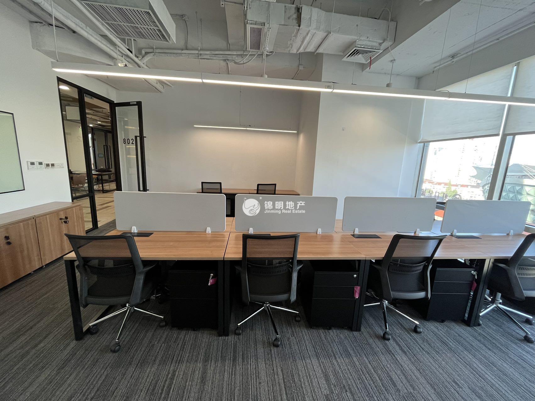 鲁迅公园虹口凯德龙之梦421平米写字楼出租