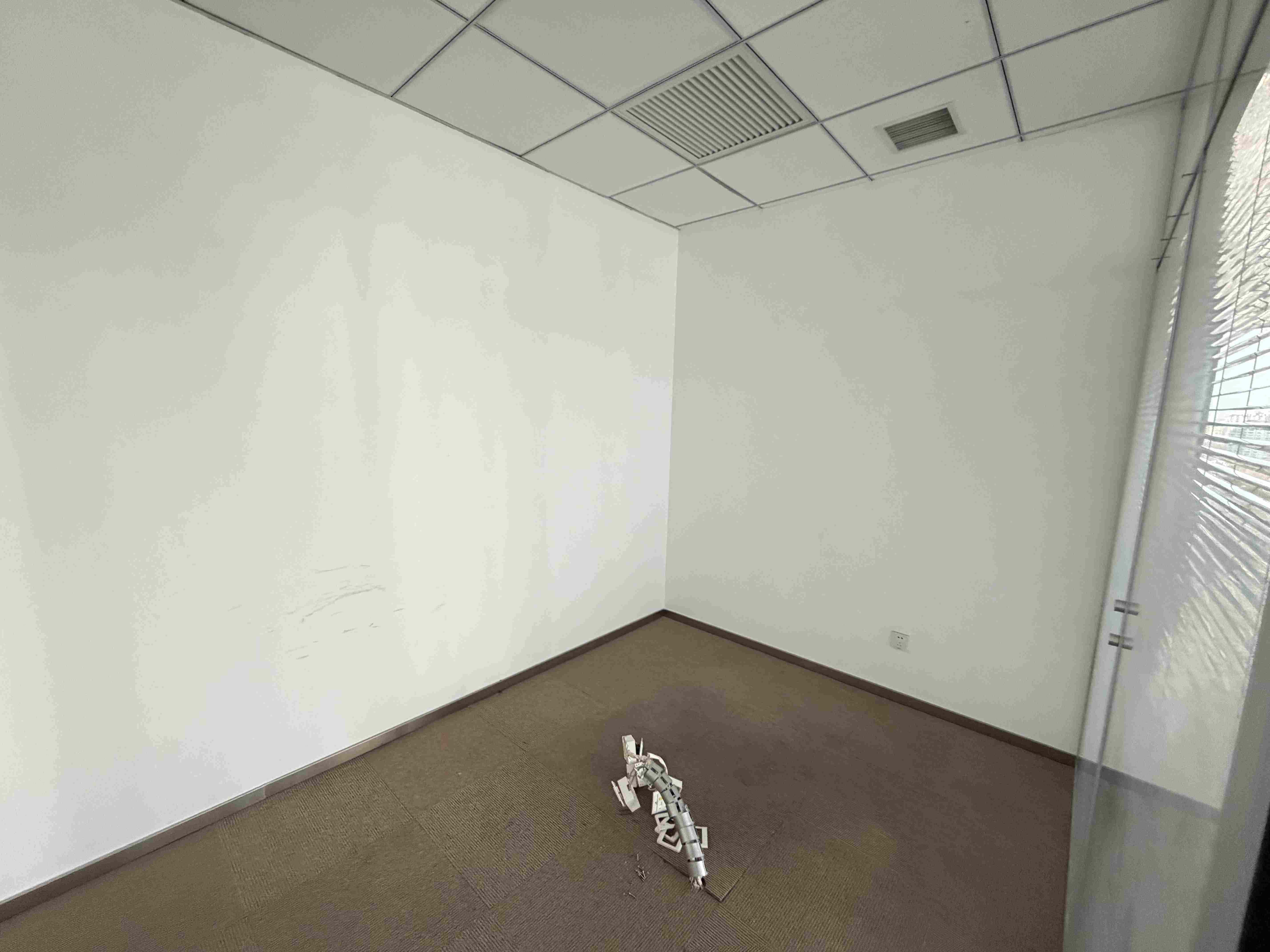 新华路首信银都国际广场350平米写字楼出租