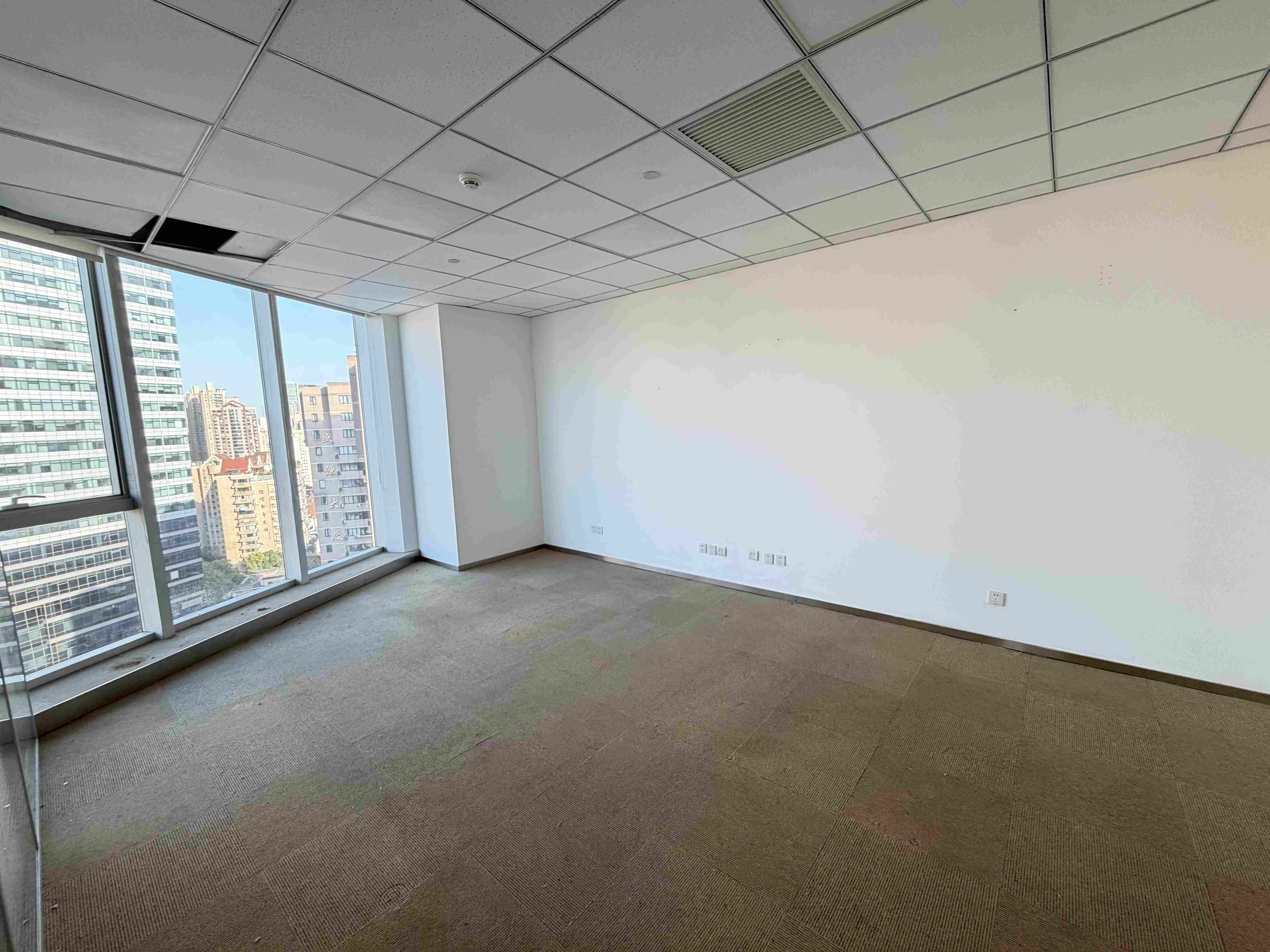 新华路首信银都国际广场350平米写字楼出租