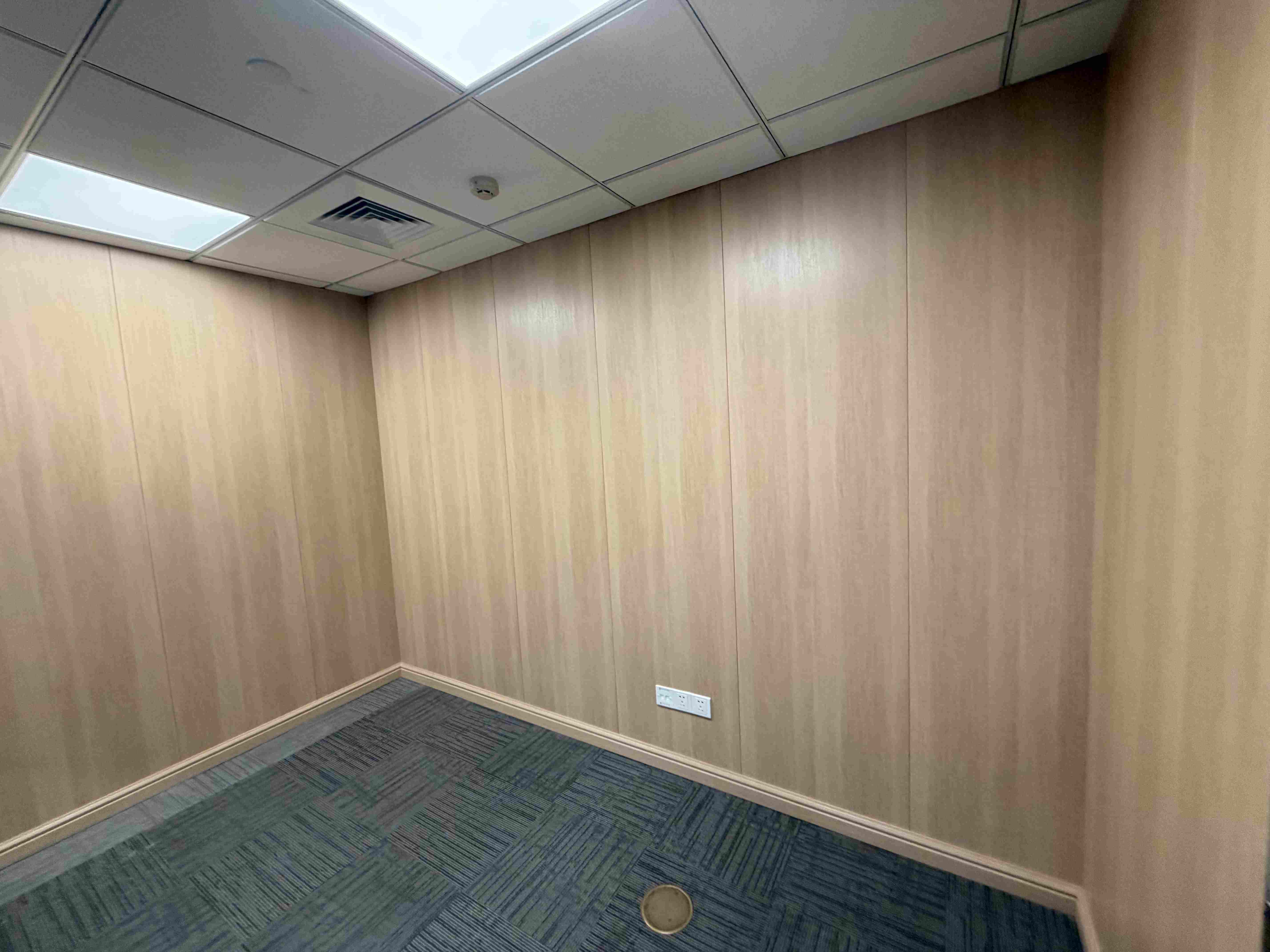 镇宁路兆丰世贸大厦133平米写字楼出租