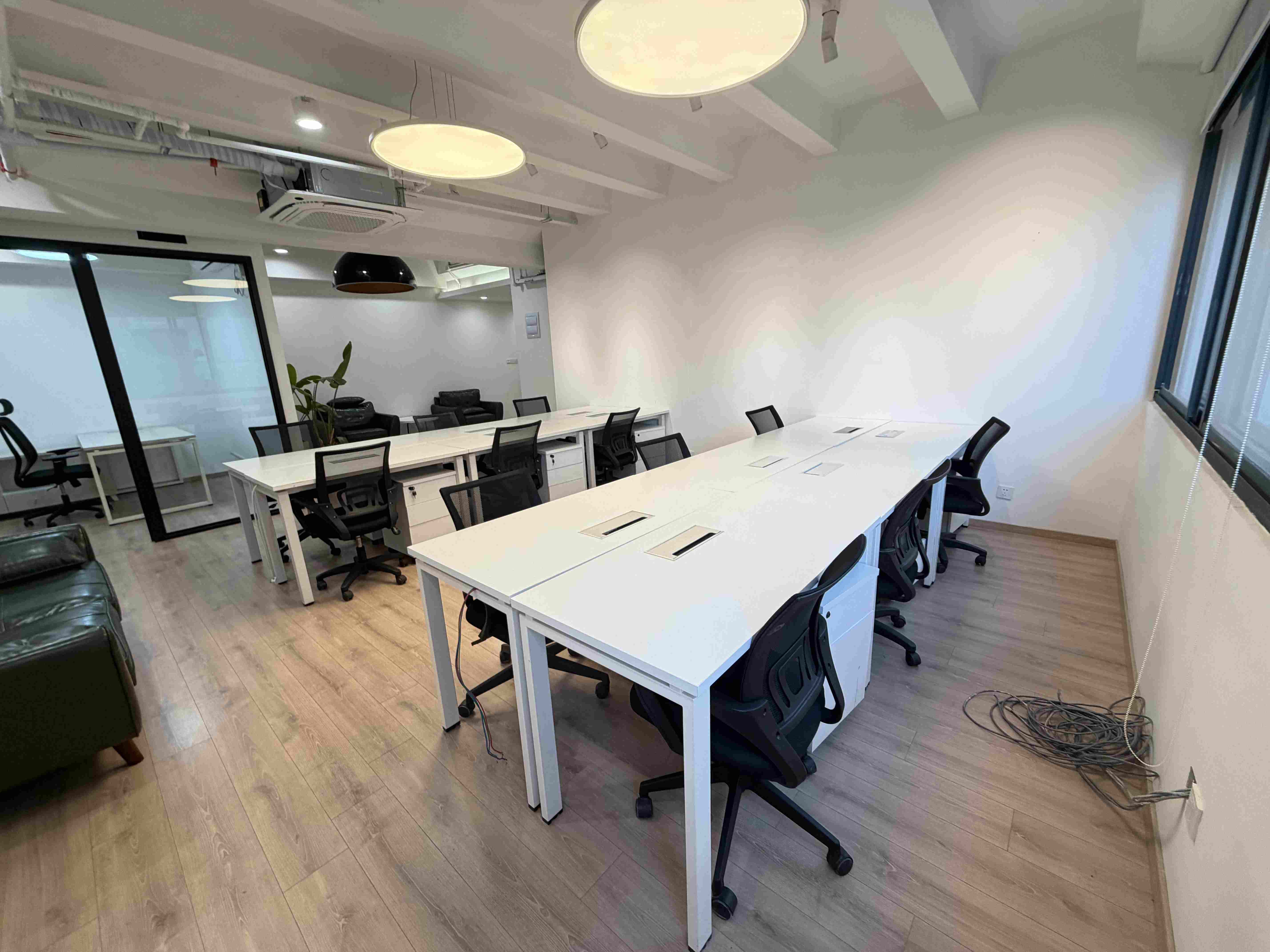 德必易园80平米写字楼出租