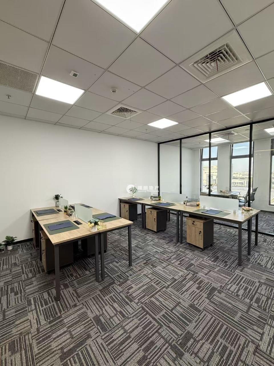 金桥浦发江程广场94平米写字楼出租