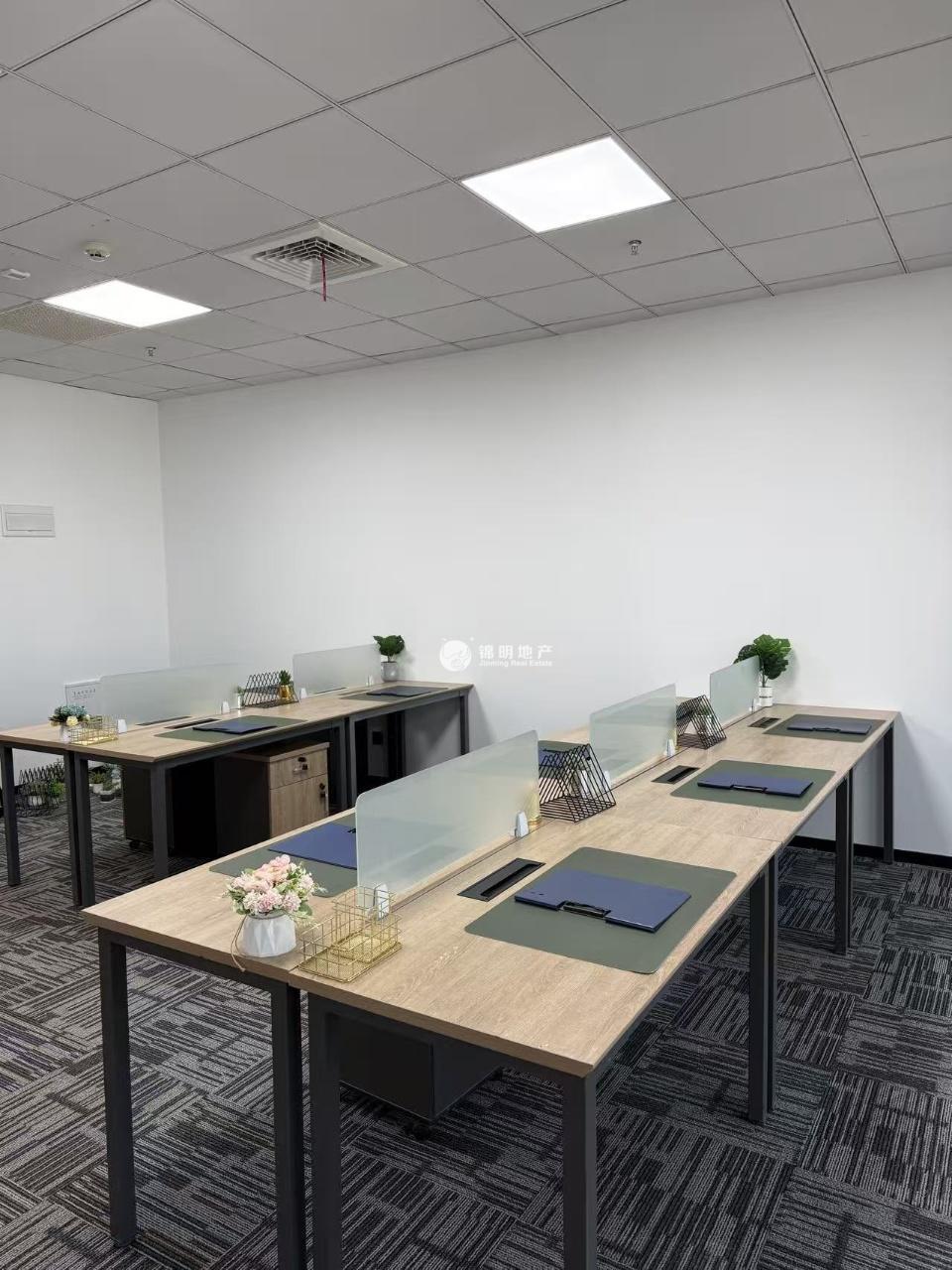 金桥浦发江程广场94平米写字楼出租