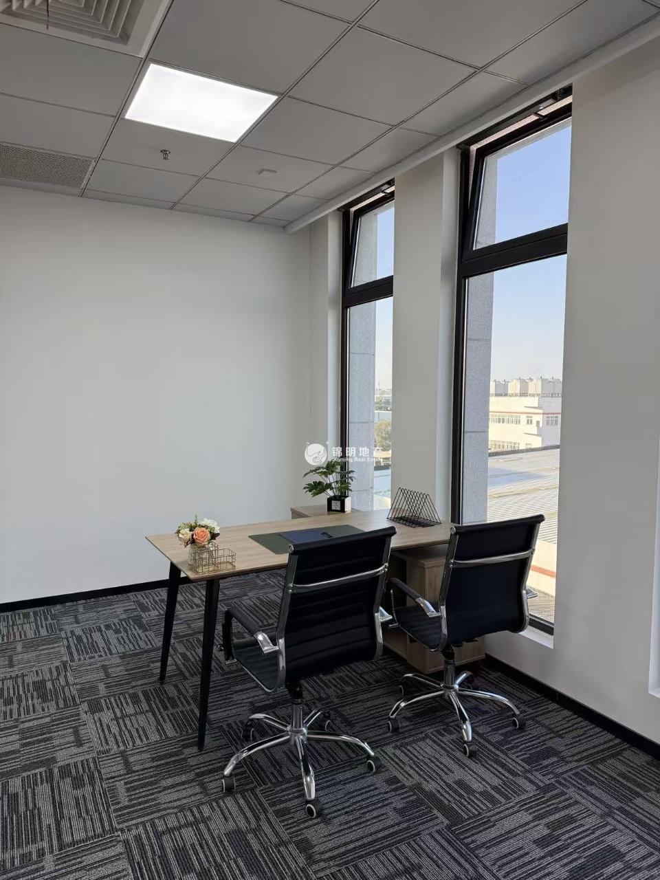 金桥浦发江程广场94平米写字楼出租
