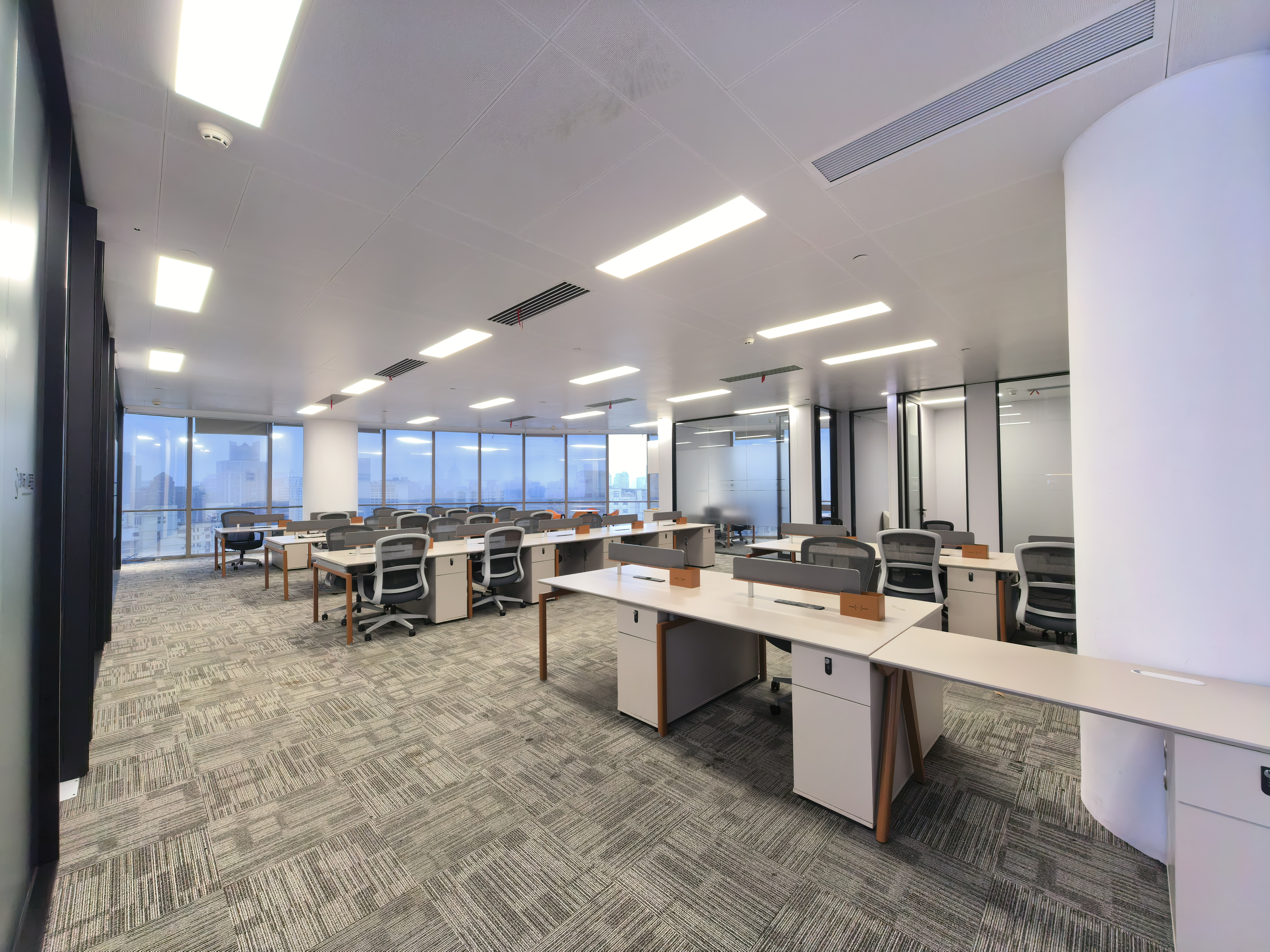 长寿路旭辉企业大厦200平米写字楼出租