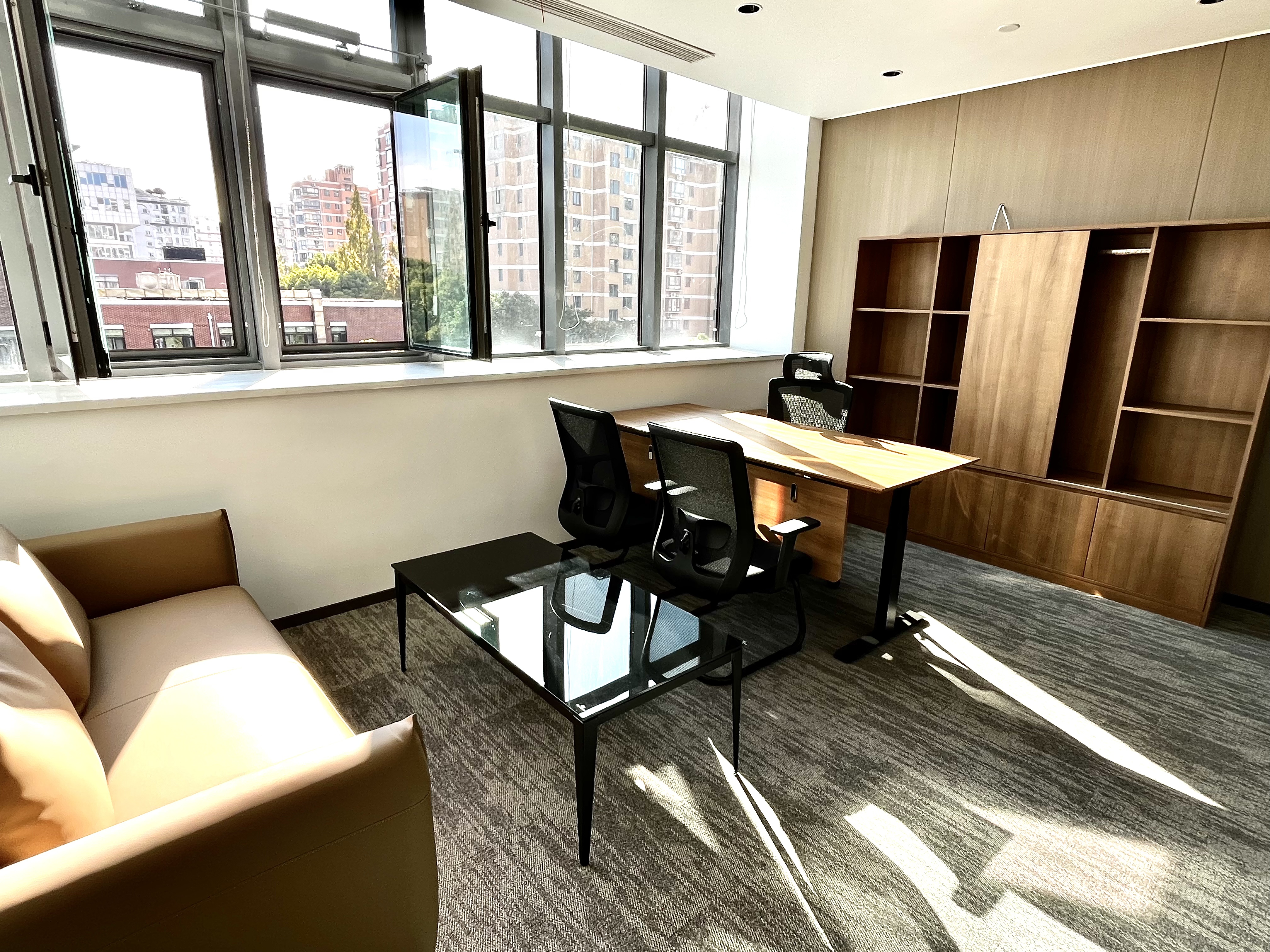 北新泾领创中心112平米写字楼出租