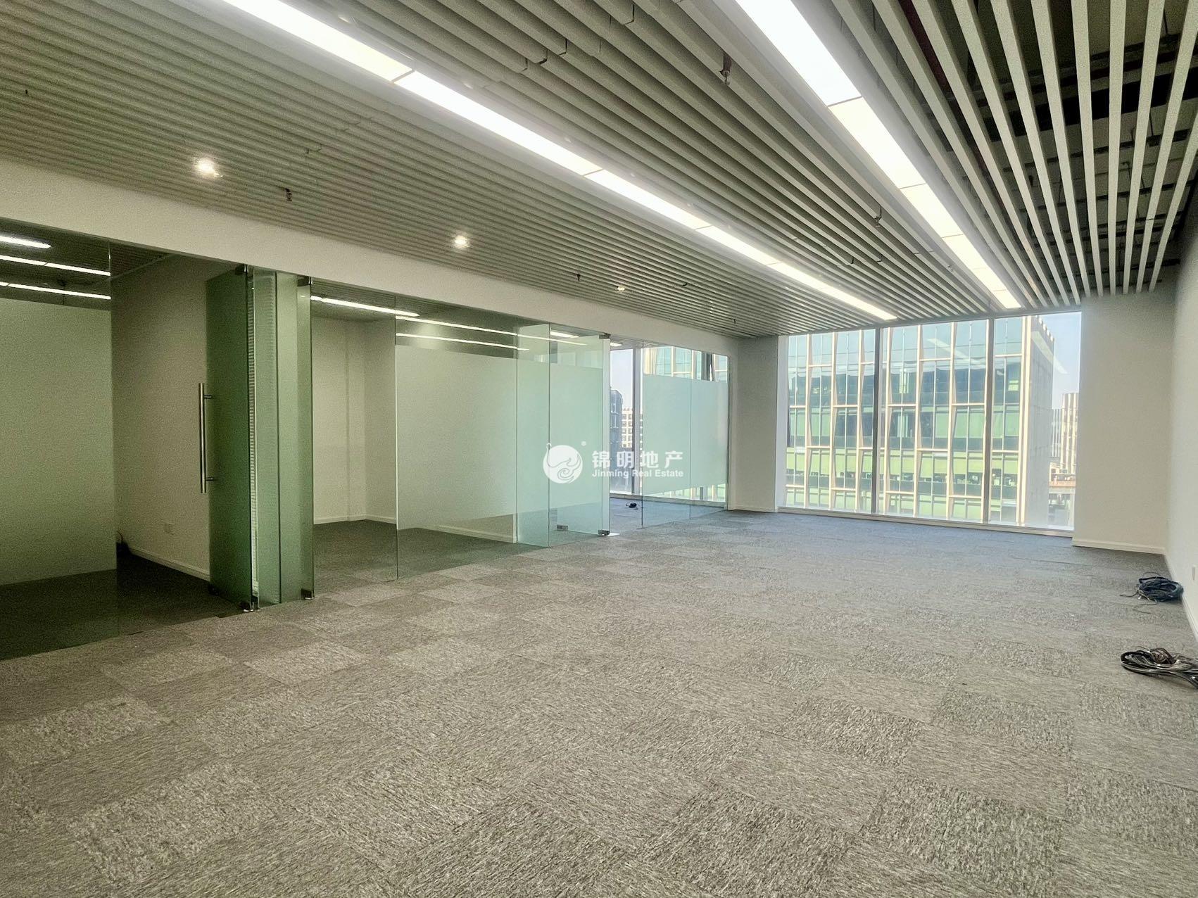 七宝七宝宝龙城147平米写字楼出租