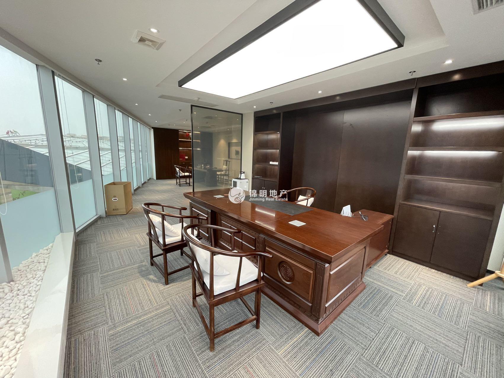 七宝七宝宝龙城619平米写字楼出租