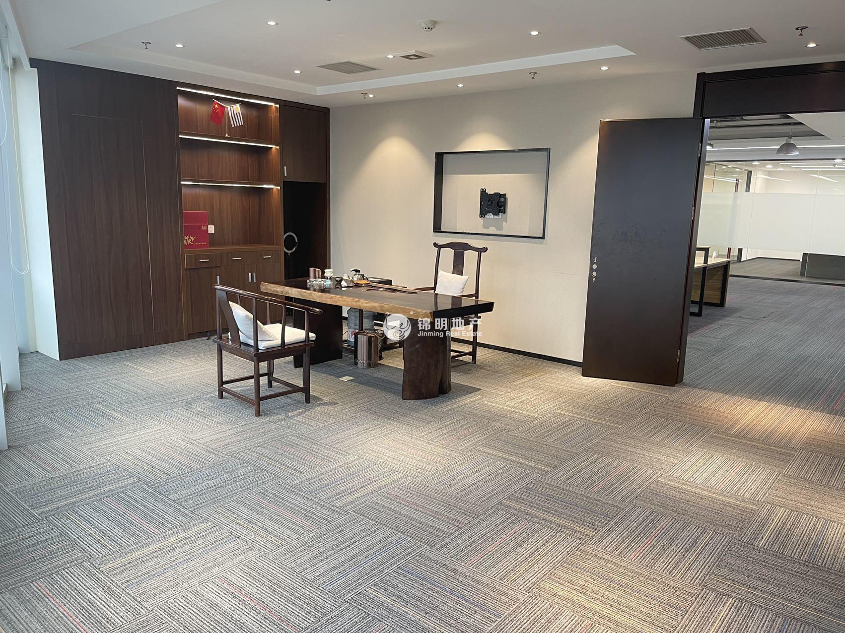 七宝七宝宝龙城619平米写字楼出租