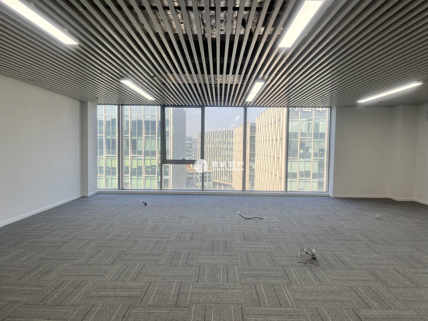 七宝七宝宝龙城262平米写字楼出租