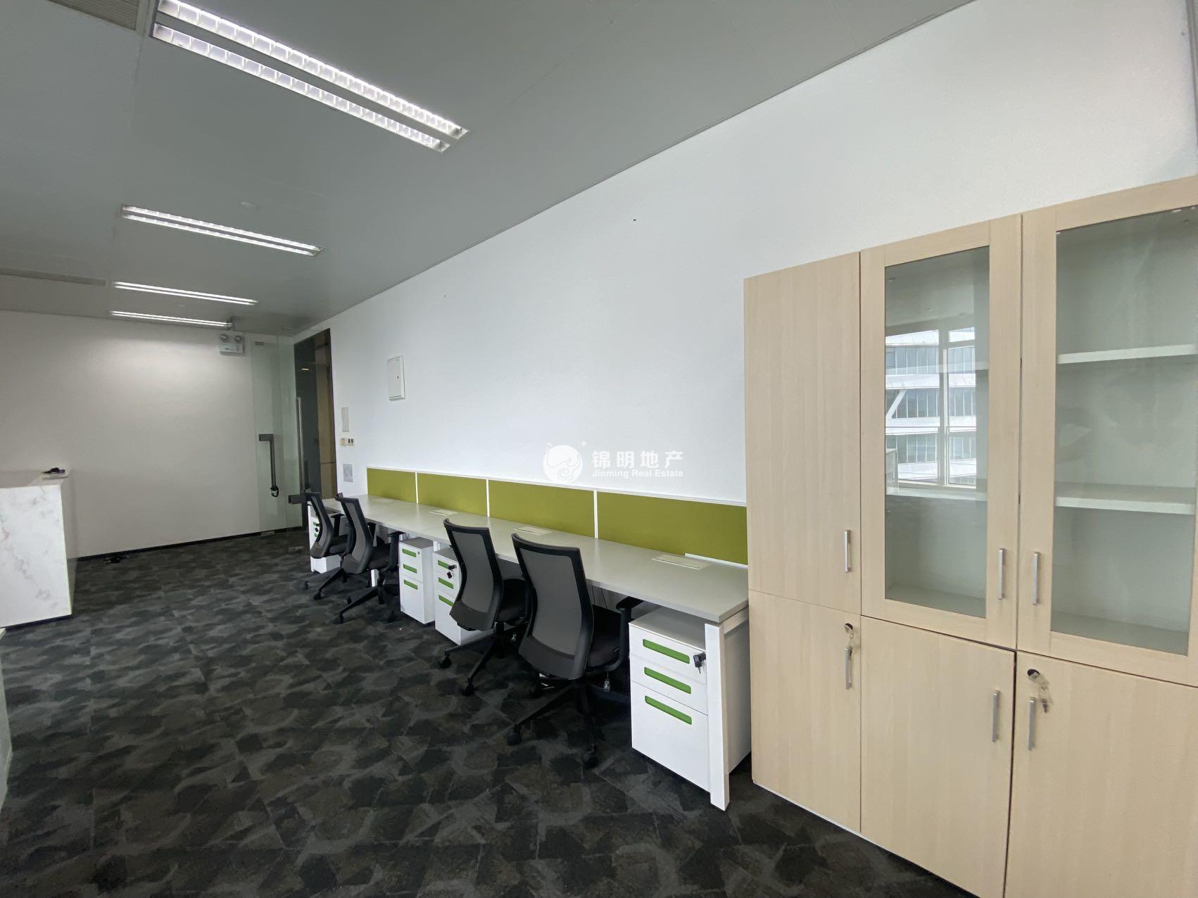 徐泾虹桥世界中心185平米写字楼出租