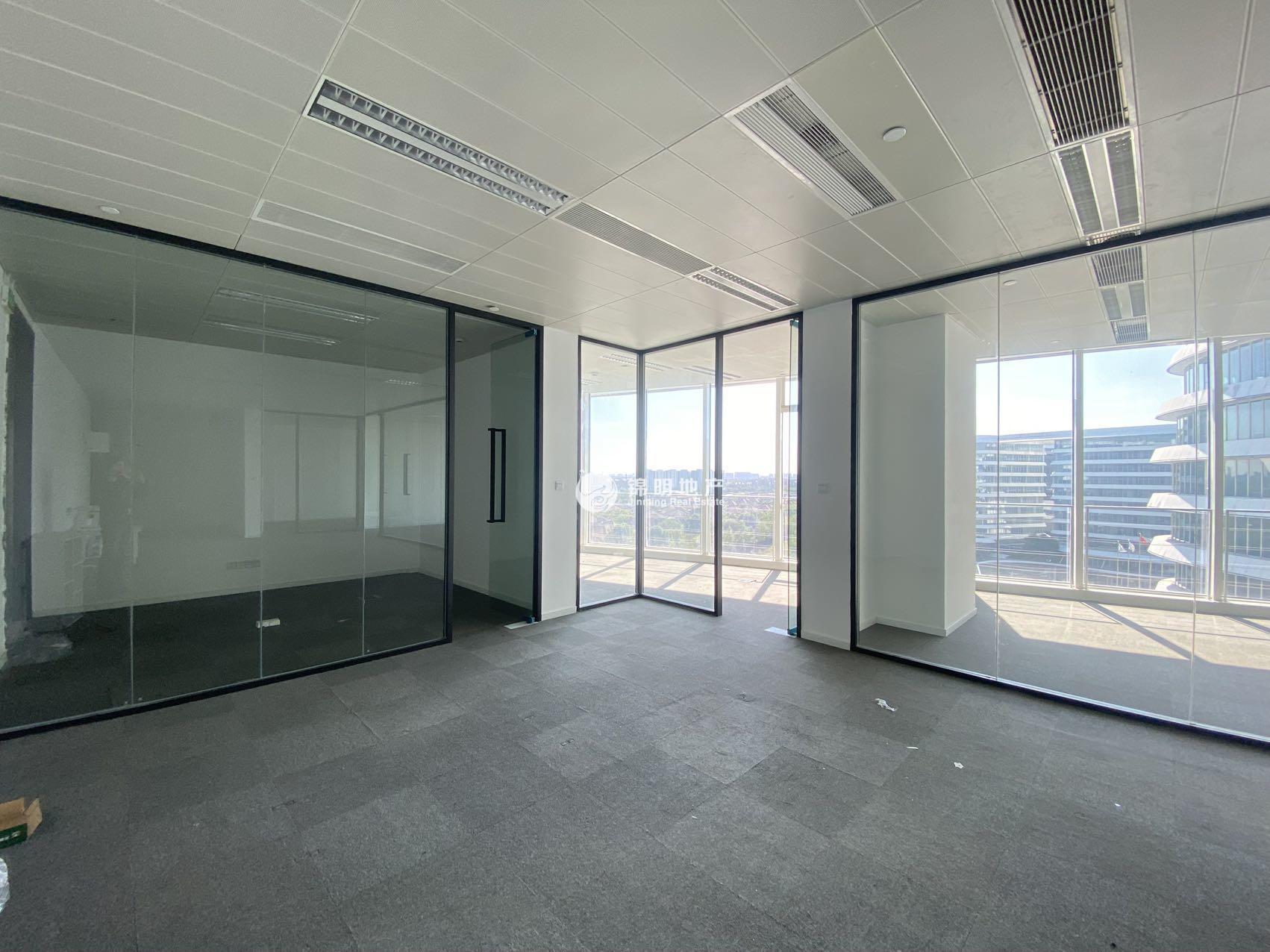 徐泾虹桥世界中心235平米写字楼出租