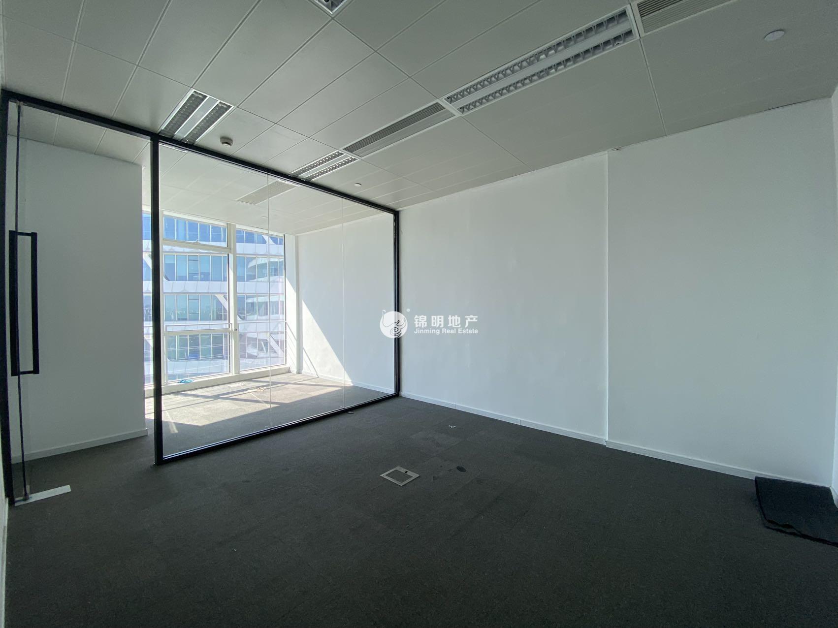 徐泾虹桥世界中心235平米写字楼出租