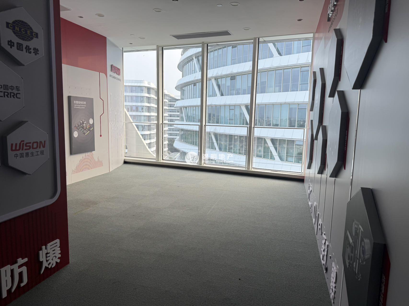 徐泾虹桥世界中心256平米写字楼出租