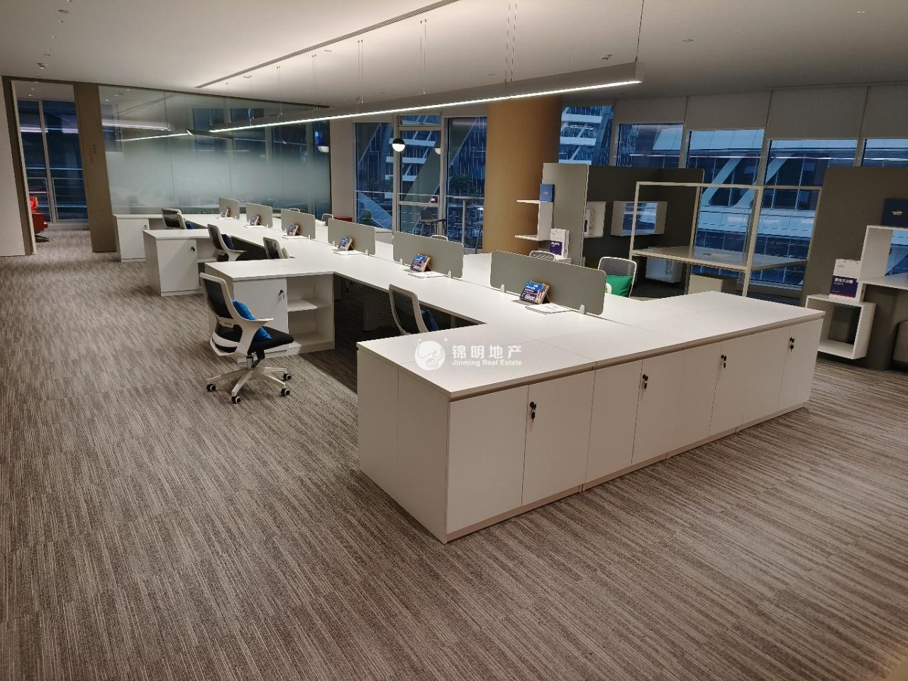 徐泾虹桥世界中心1000平米写字楼出租