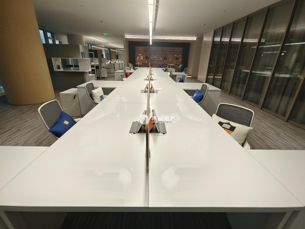 徐泾虹桥世界中心1000平米写字楼出租