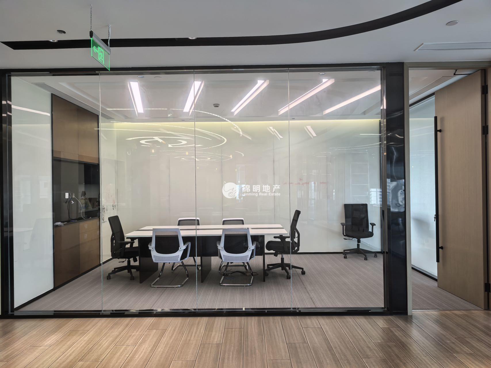 徐泾虹桥世界中心1812平米写字楼出租