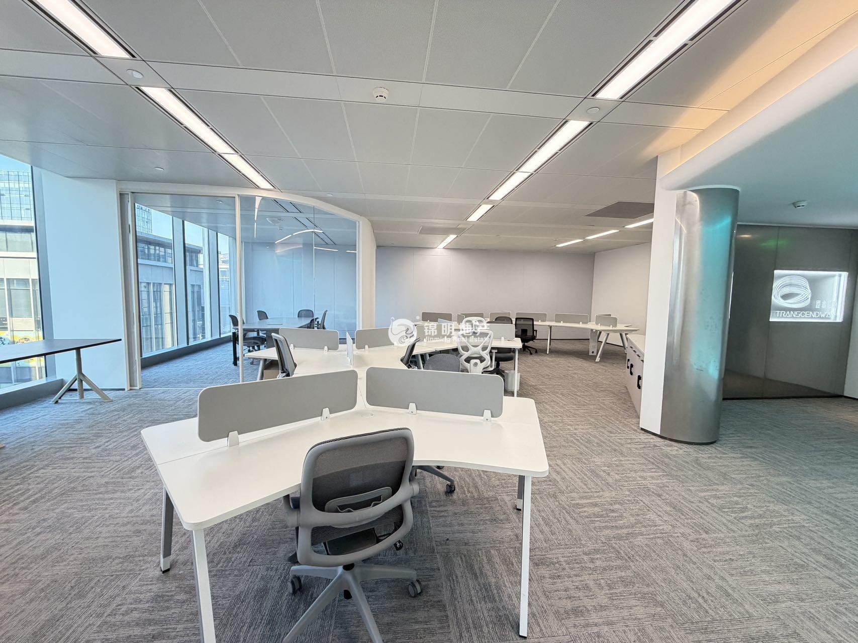 徐泾首位SHOWAY162平米写字楼出租