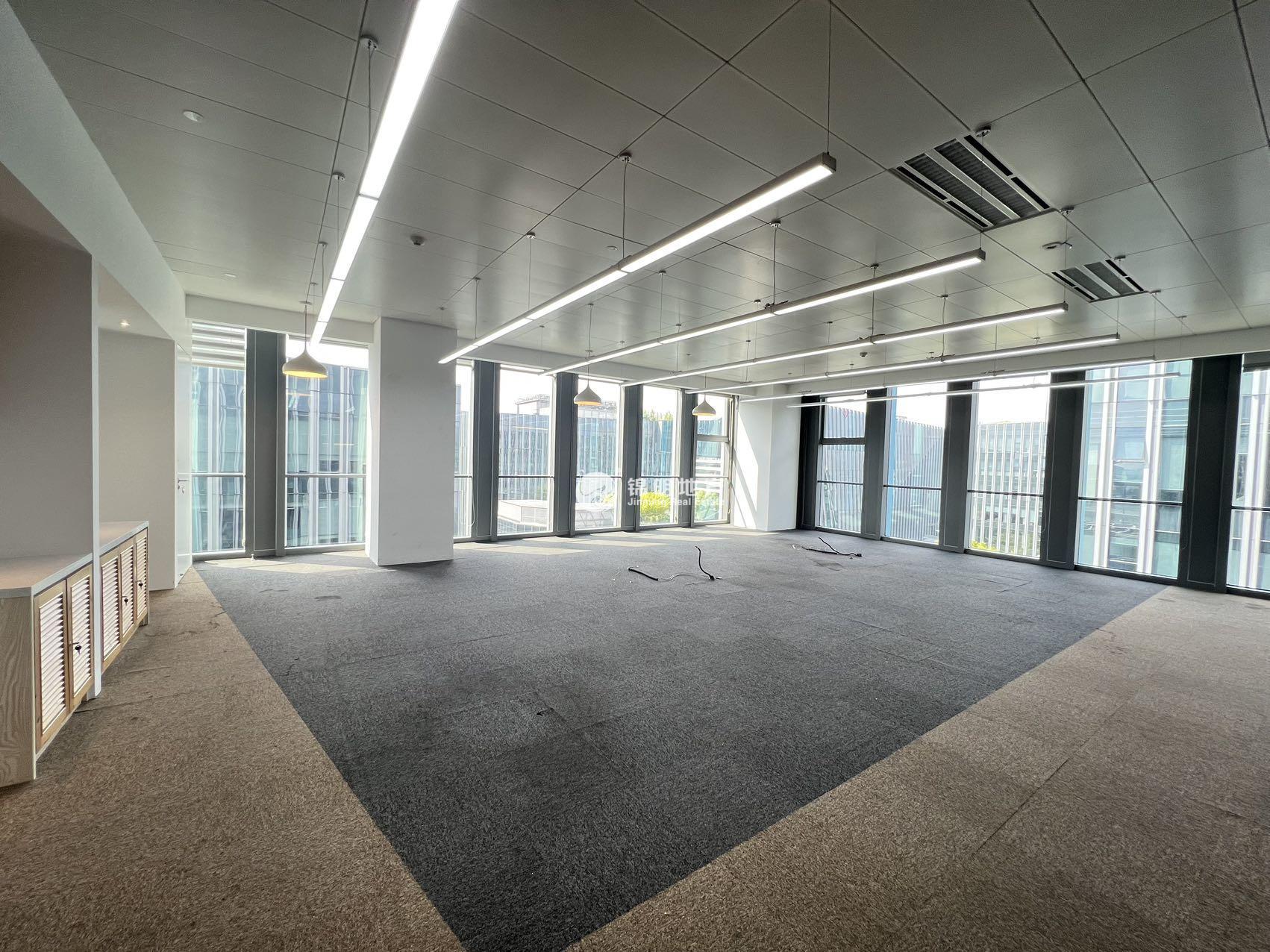 华漕虹桥万科中心275平米写字楼出租