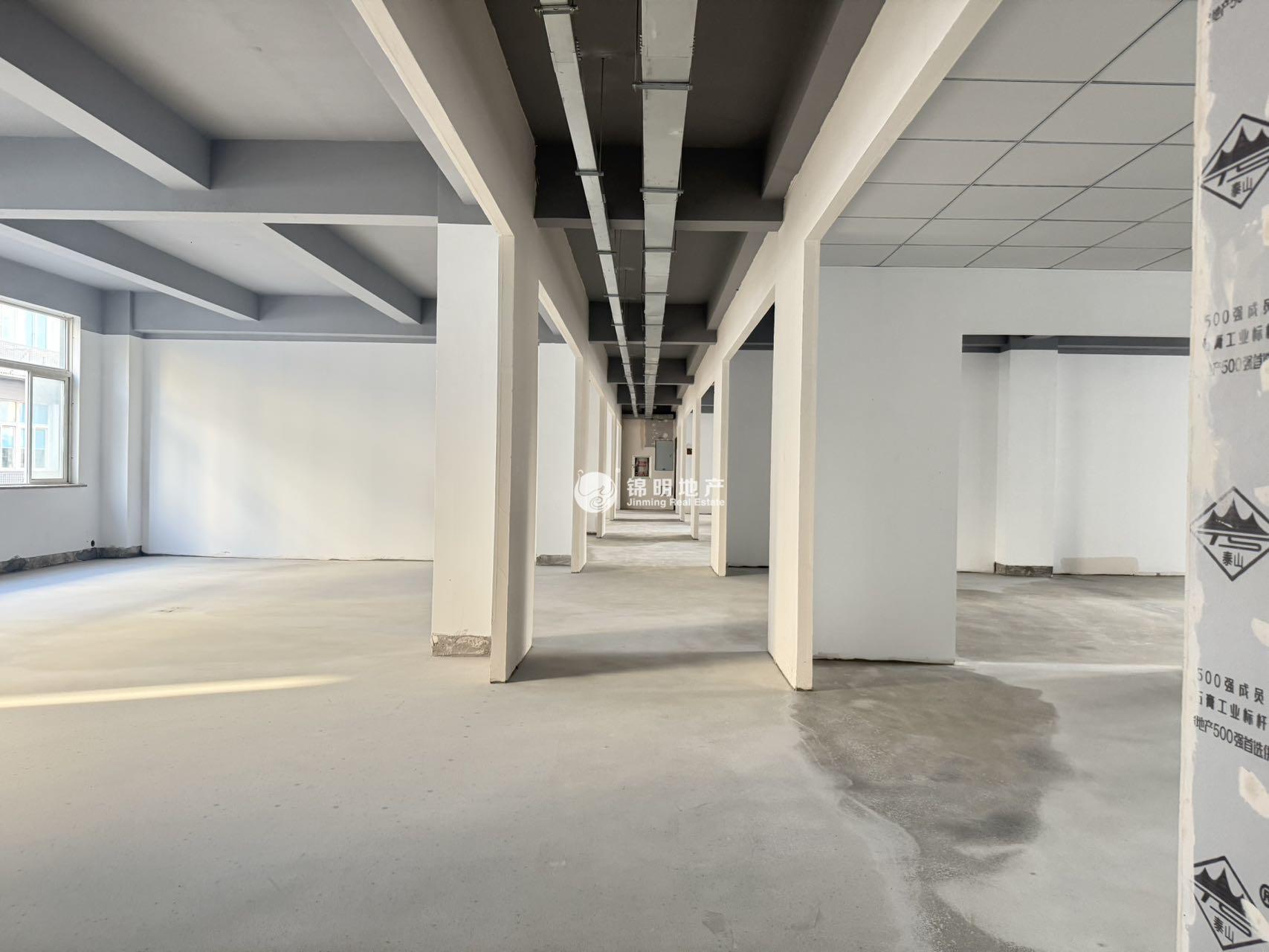 长征云岭坊1期1000平米写字楼出租