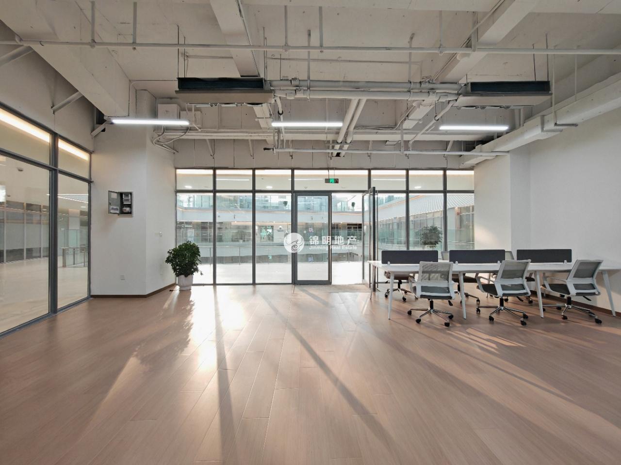 赵巷易德梦山丘139平米写字楼出租