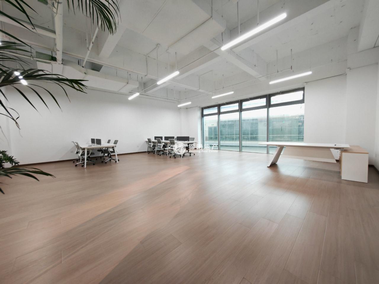 赵巷易德梦山丘152平米写字楼出租