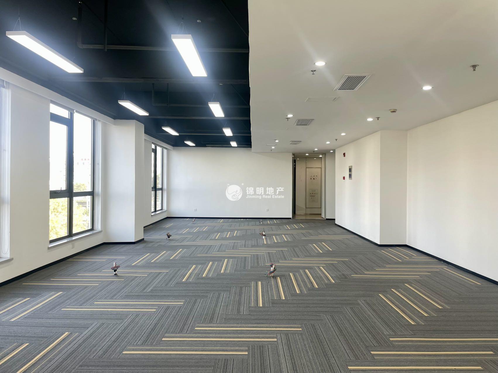 徐泾e通世界虹桥园南区556平米写字楼出租