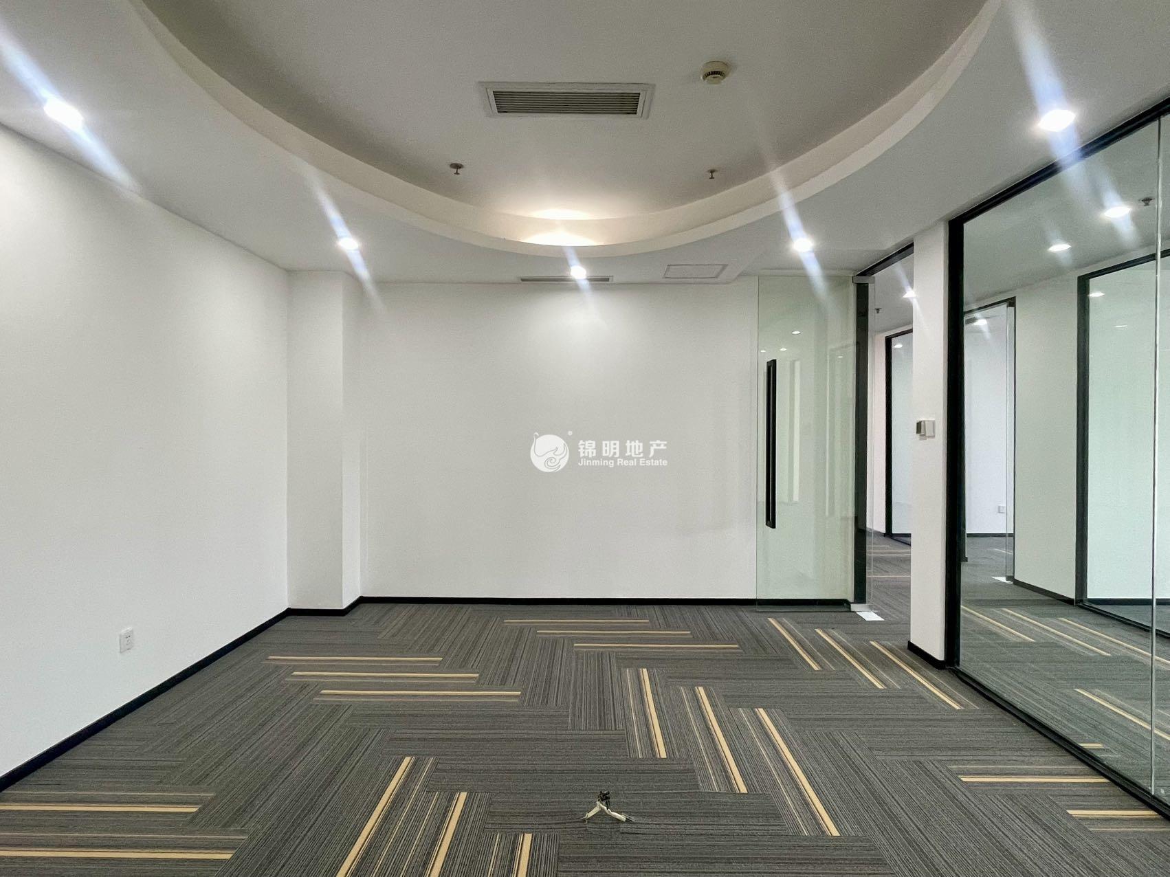 徐泾e通世界虹桥园南区556平米写字楼出租