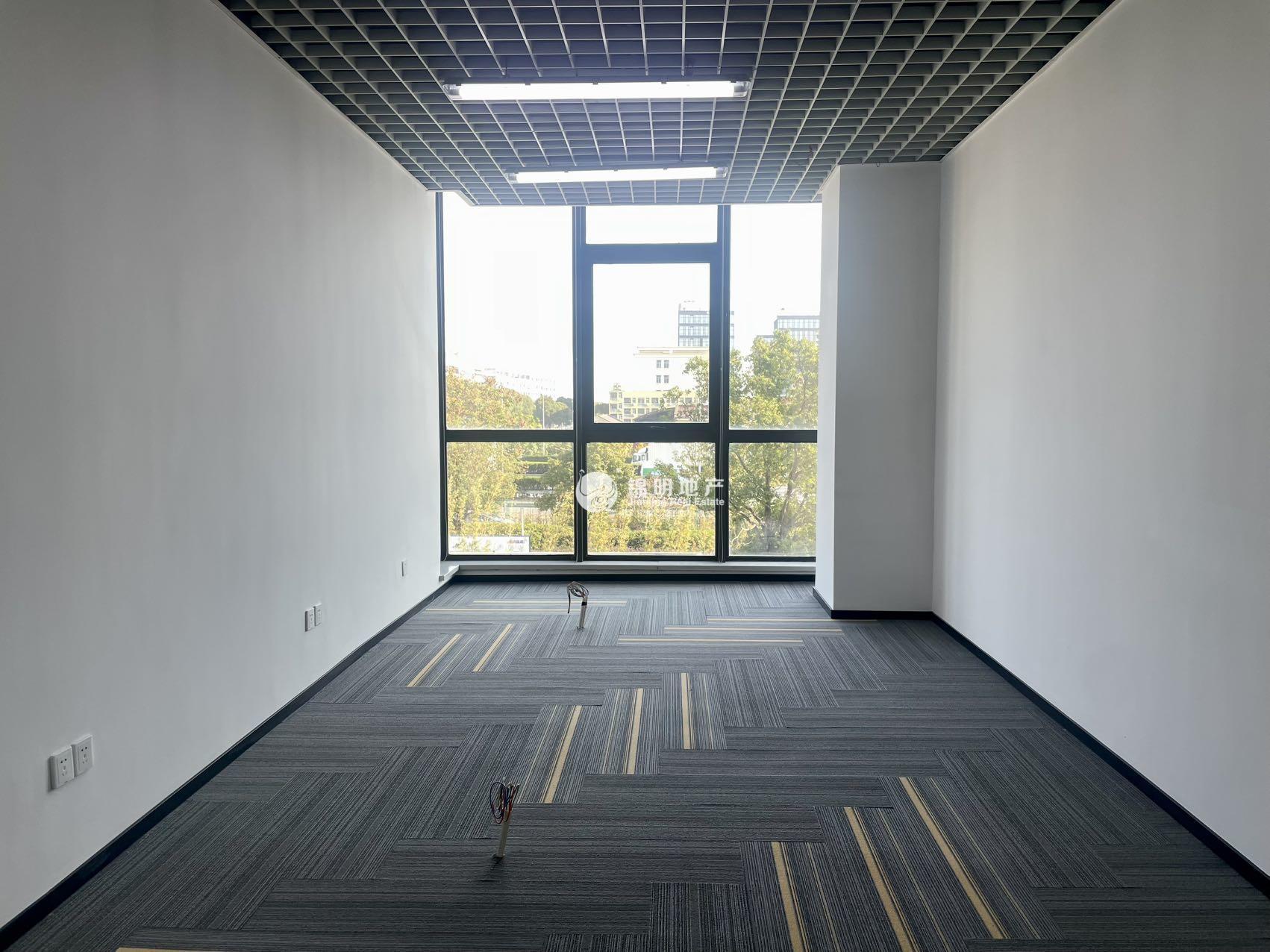 徐泾e通世界虹桥园南区556平米写字楼出租