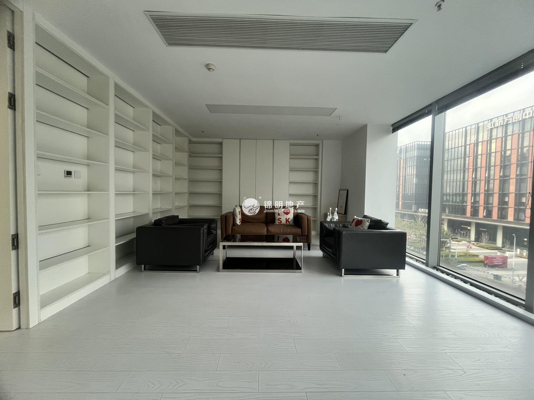 七宝七宝宝龙城569平米写字楼出租