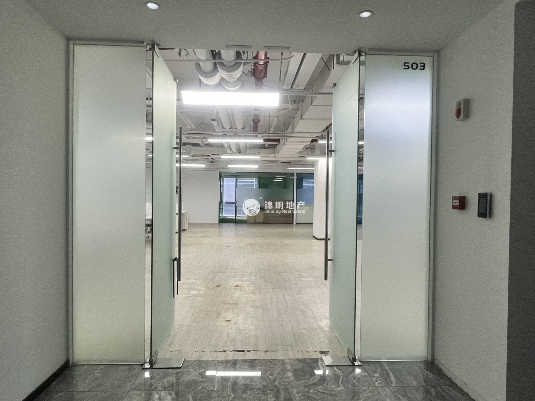 七宝七宝宝龙城569平米写字楼出租