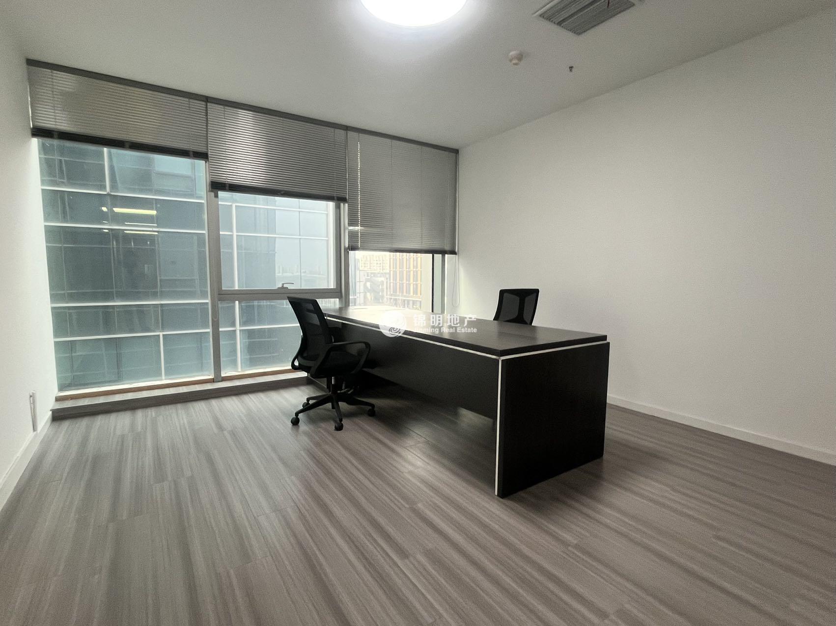 七宝七宝宝龙城569平米写字楼出租