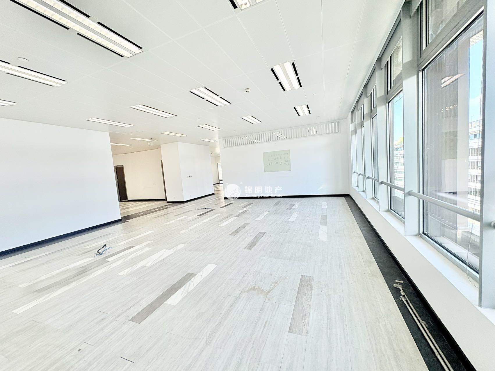 虹桥虹桥丽宝广场511平米写字楼出租