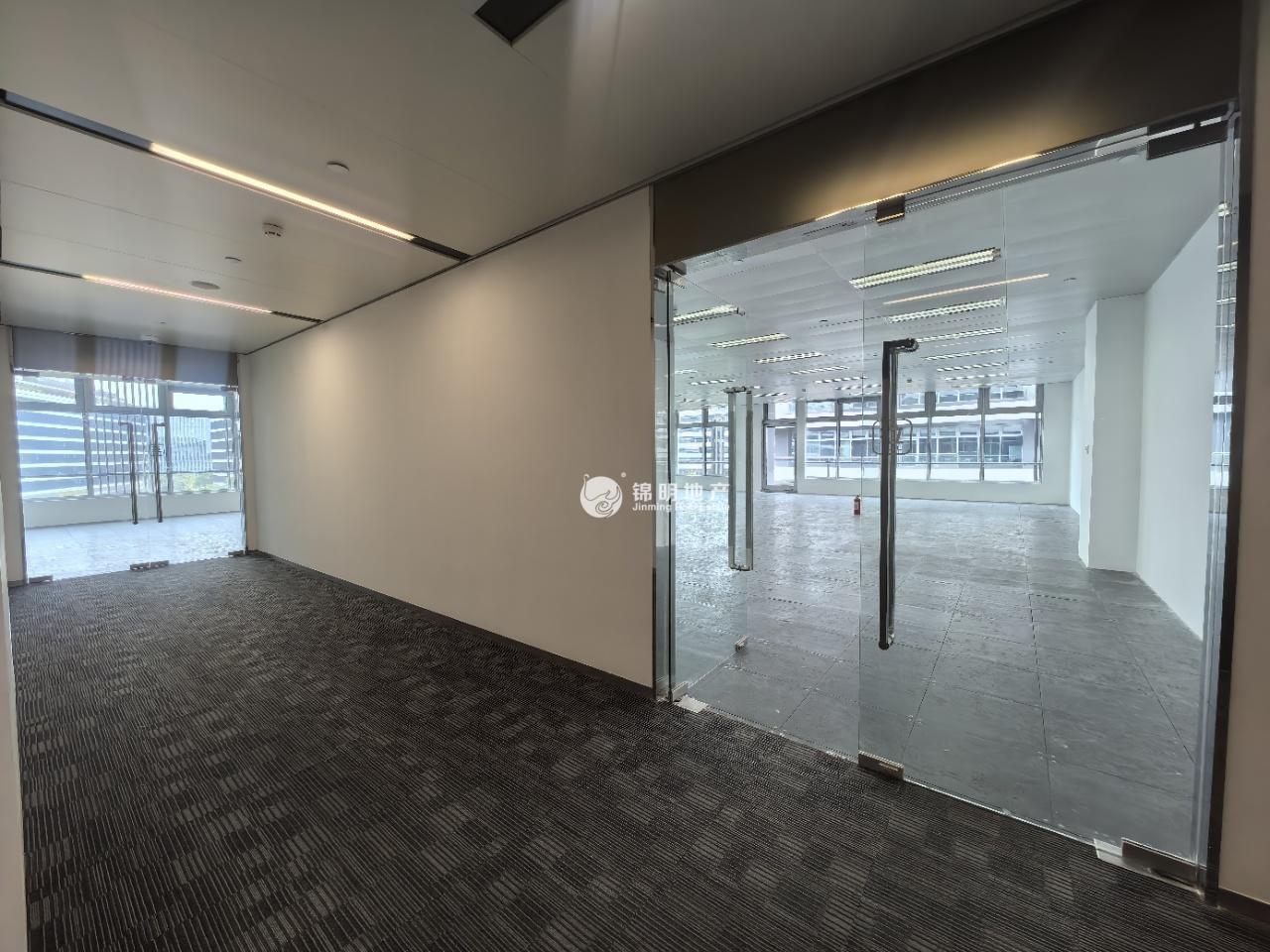 虹桥虹桥丽宝广场344平米写字楼出租