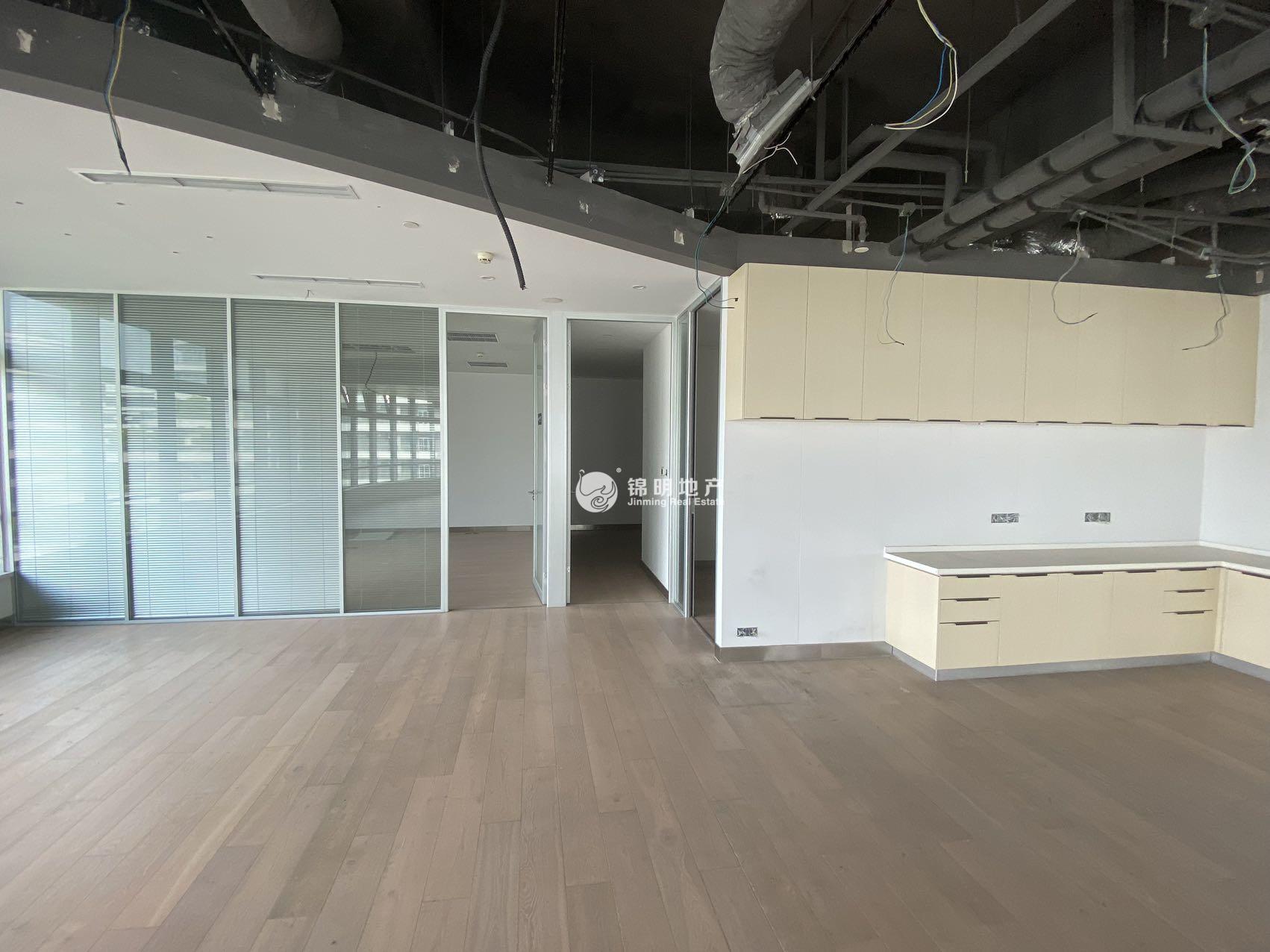 虹桥虹桥丽宝广场834平米写字楼出租