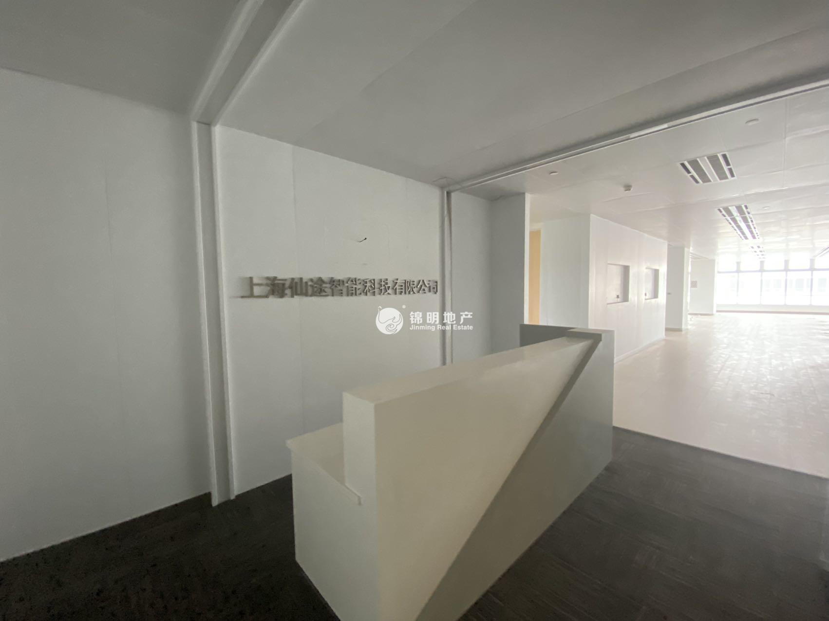 虹桥虹桥丽宝广场834平米写字楼出租