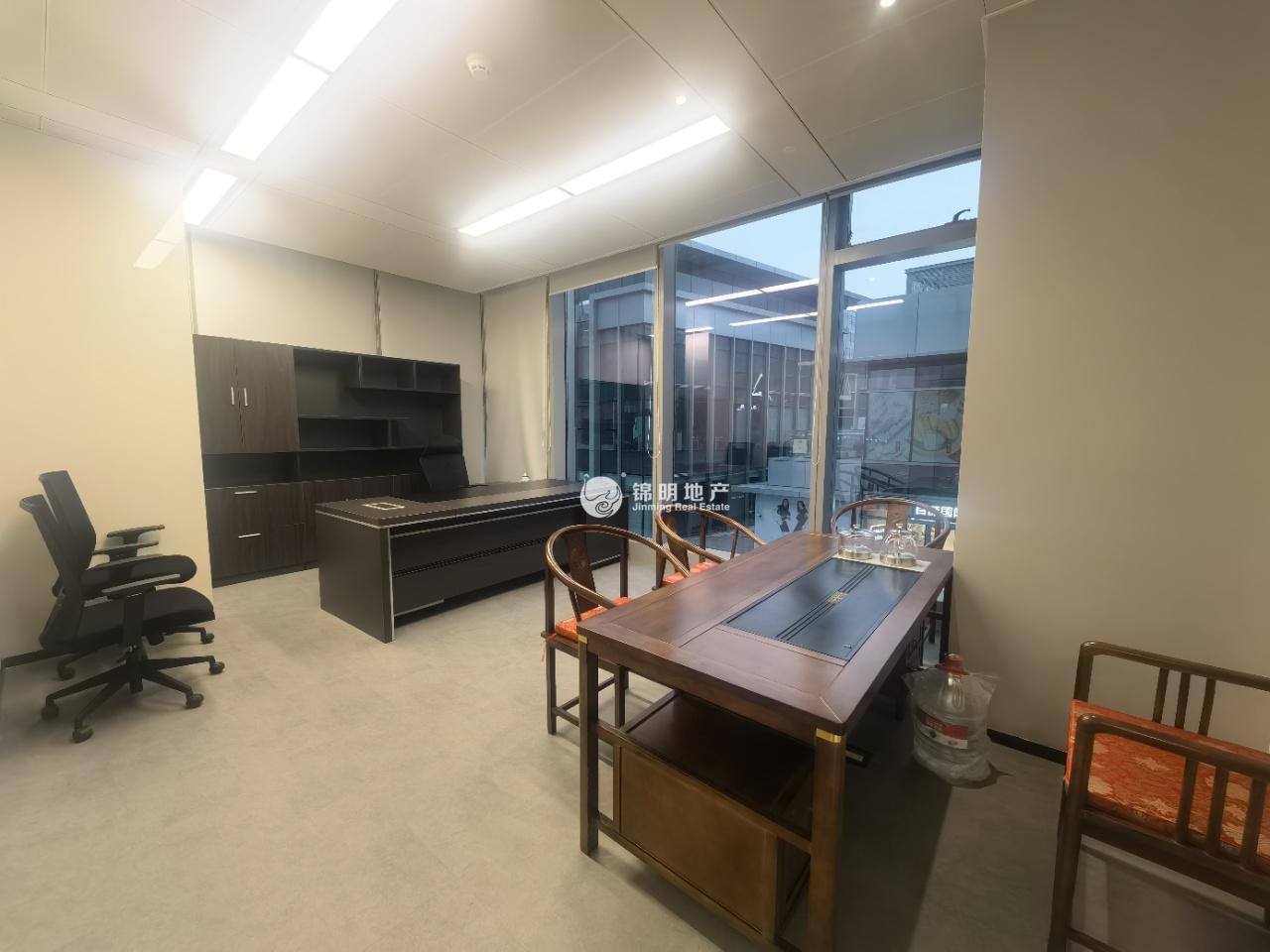 徐泾首位SHOWAY402平米写字楼出租