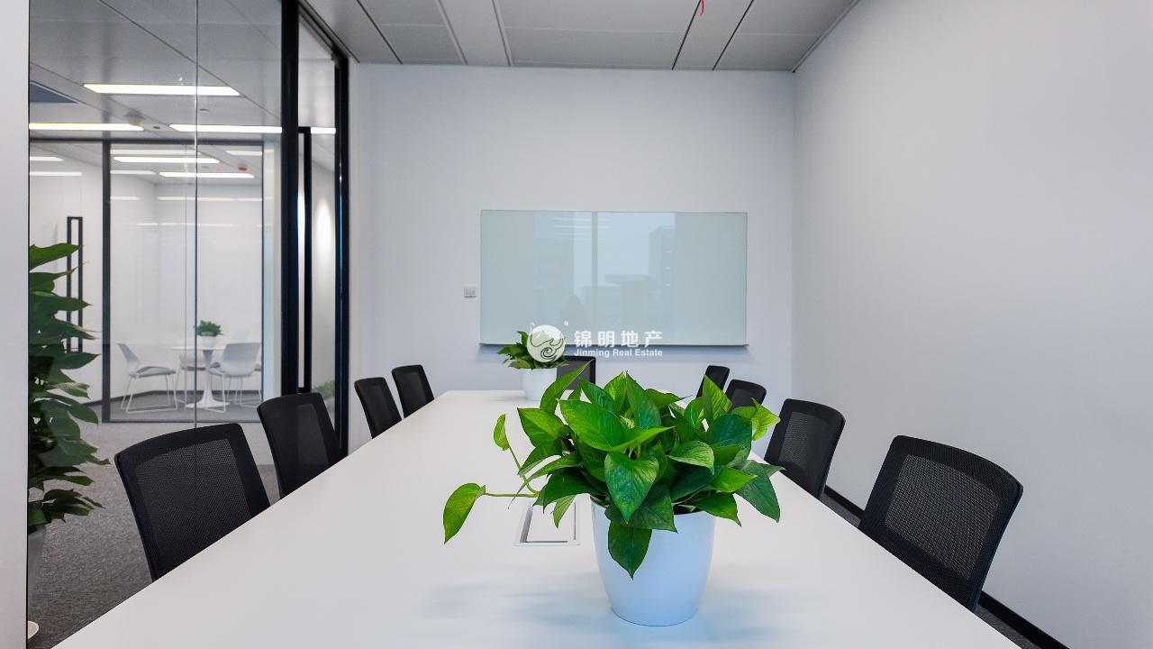 徐泾首位SHOWAY187平米写字楼出租