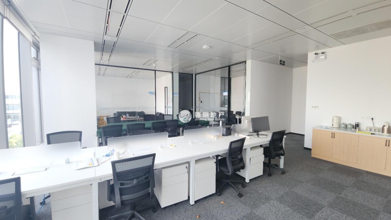 徐泾首位SHOWAY159平米写字楼出租