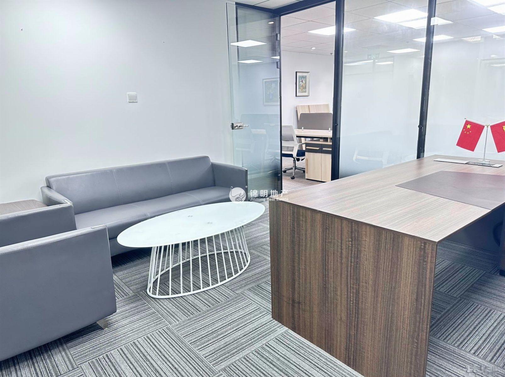 陆家嘴中融大厦250平米写字楼出租