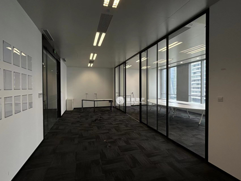 杨思前滩前滩东方广场一期490平米写字楼出租