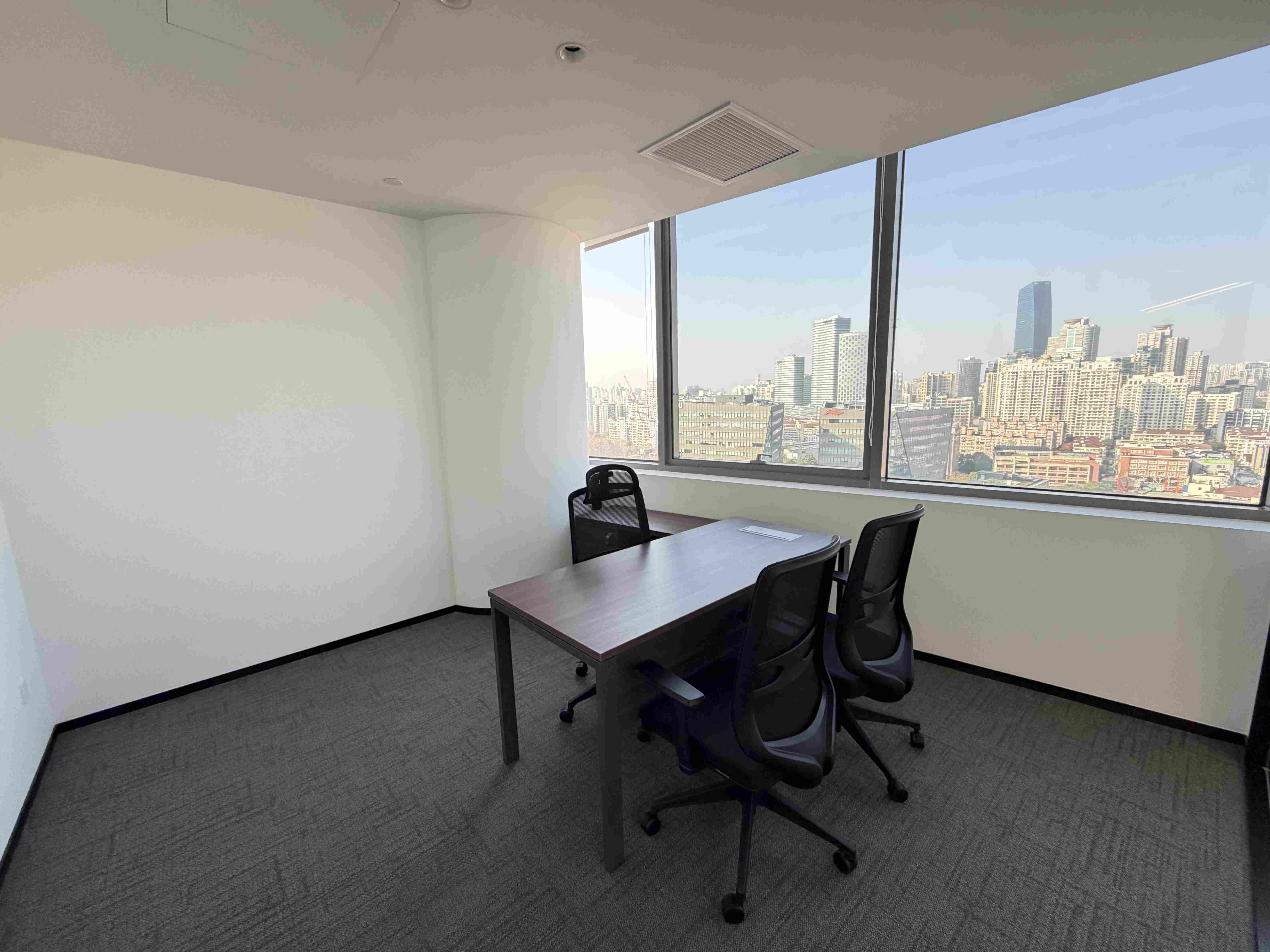 中山公园龙峰大厦153平米写字楼出租