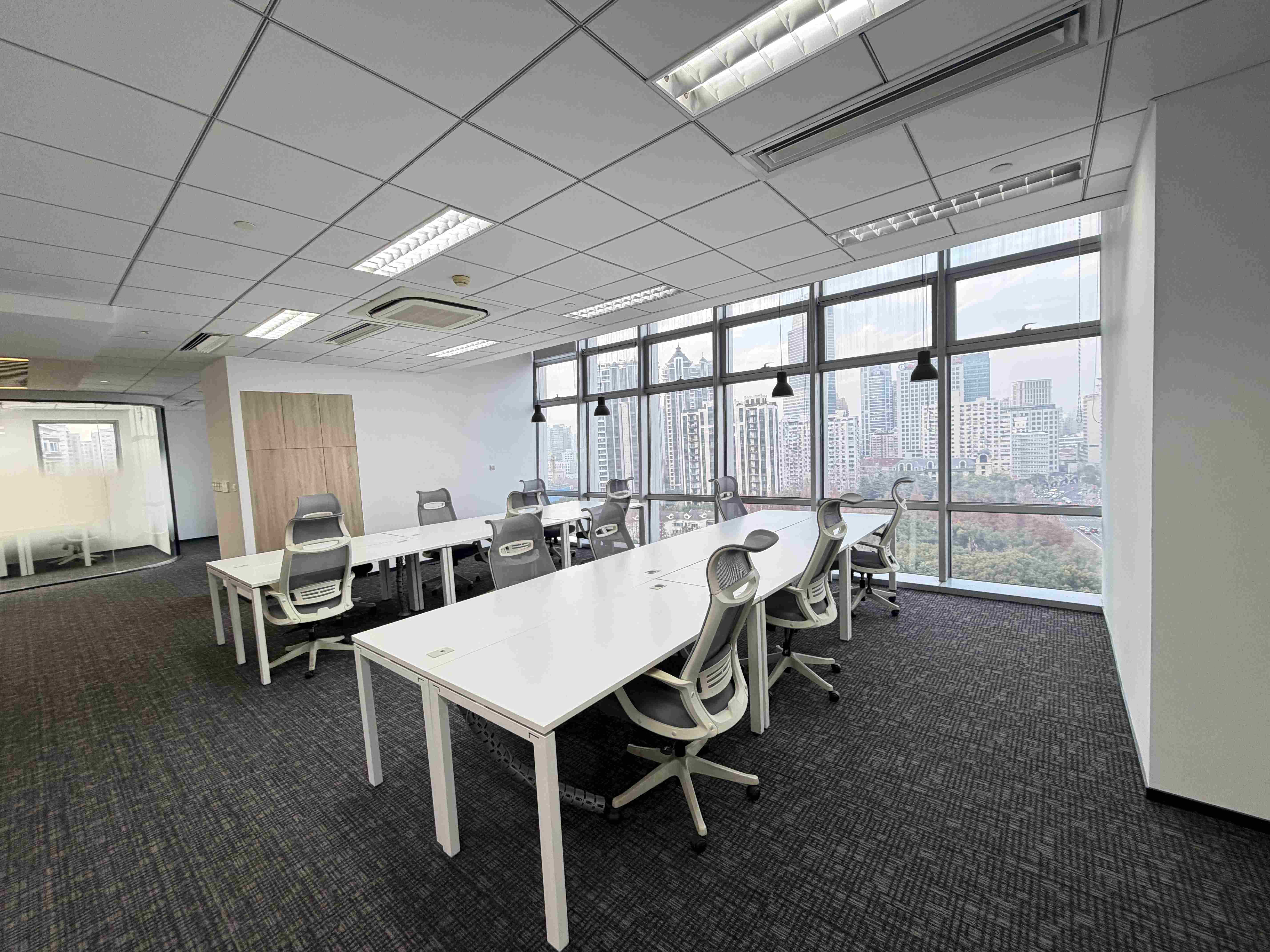 新华路南丰大厦434平米写字楼出租