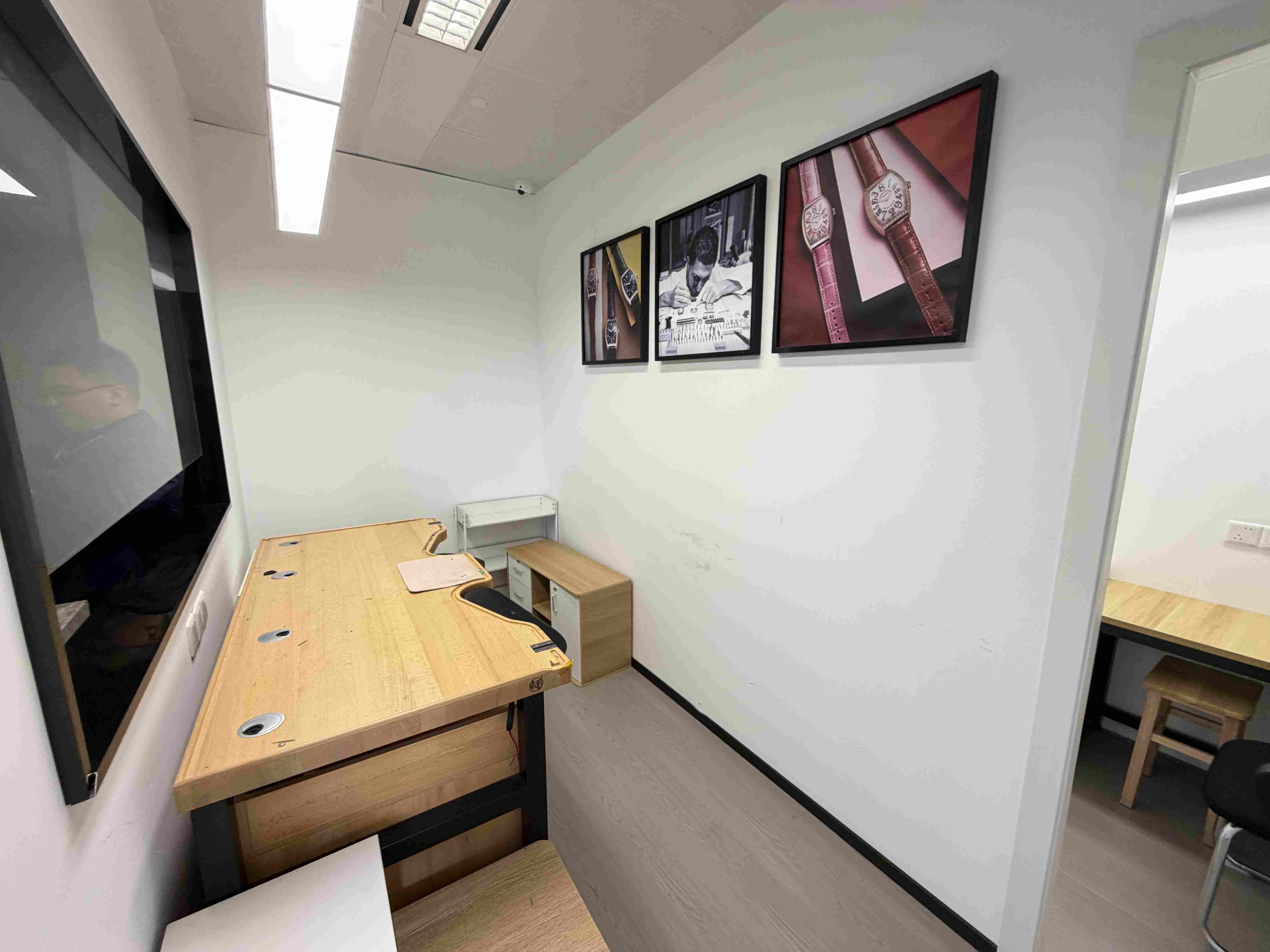 虹桥上海长宁国际发展广场127平米写字楼出租