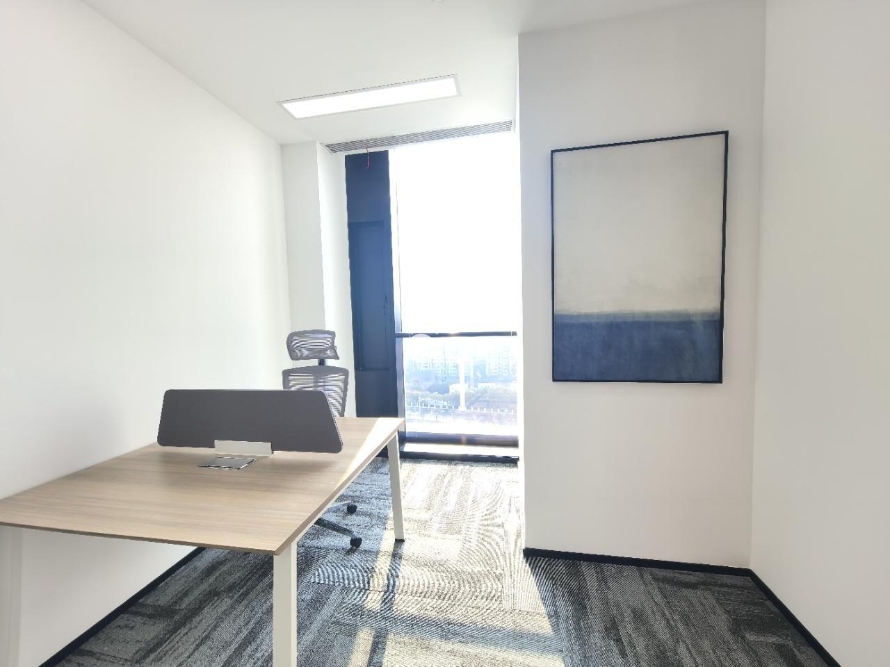 世博鲁能国际中心140平米写字楼出租