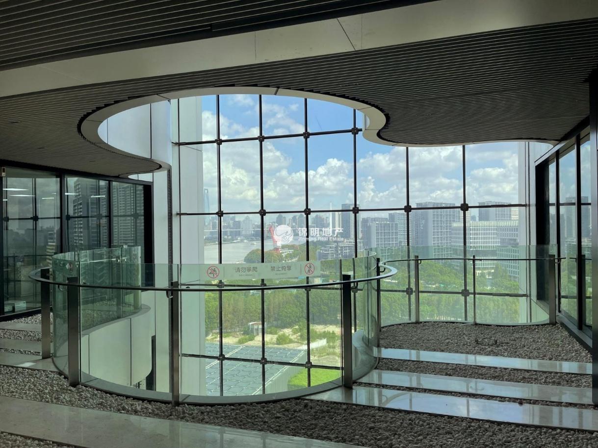 世博中电科信息科技大厦279平米写字楼出租