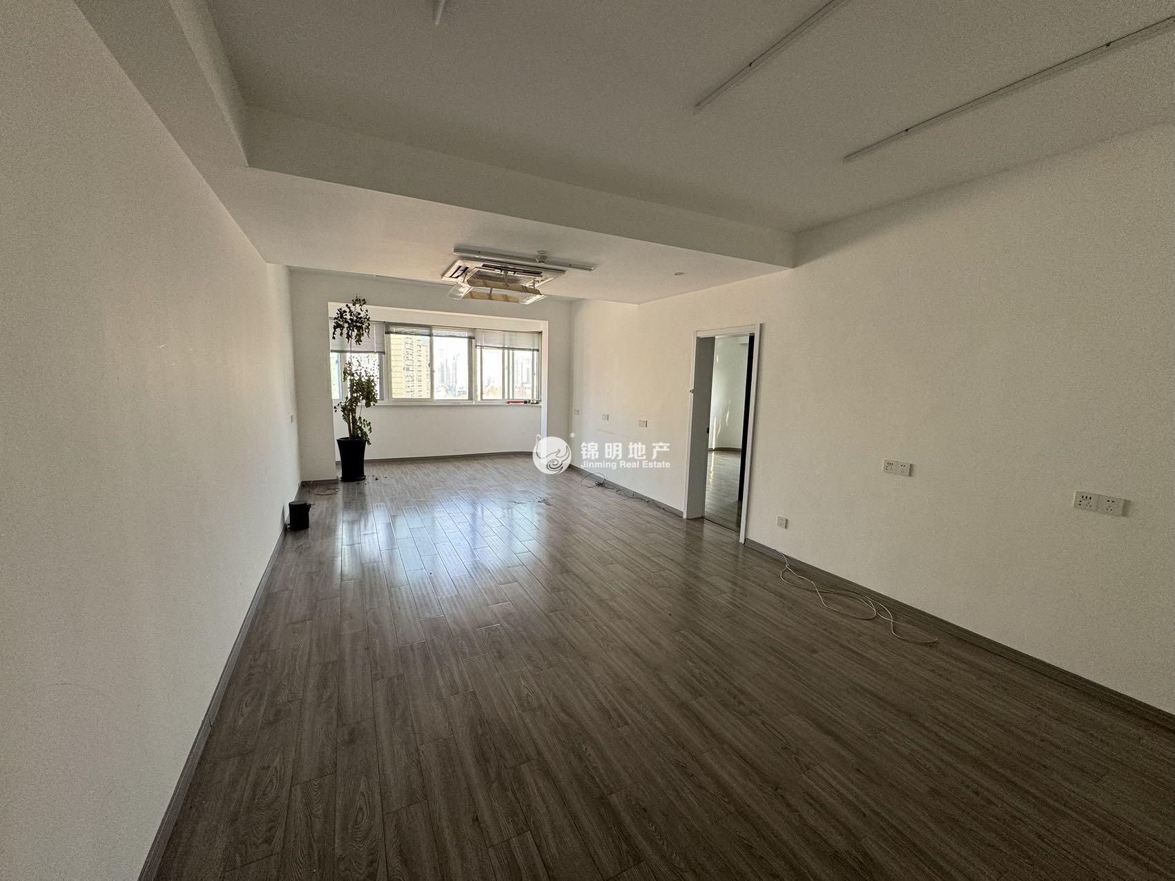 中山公园中西大厦152平米写字楼出租