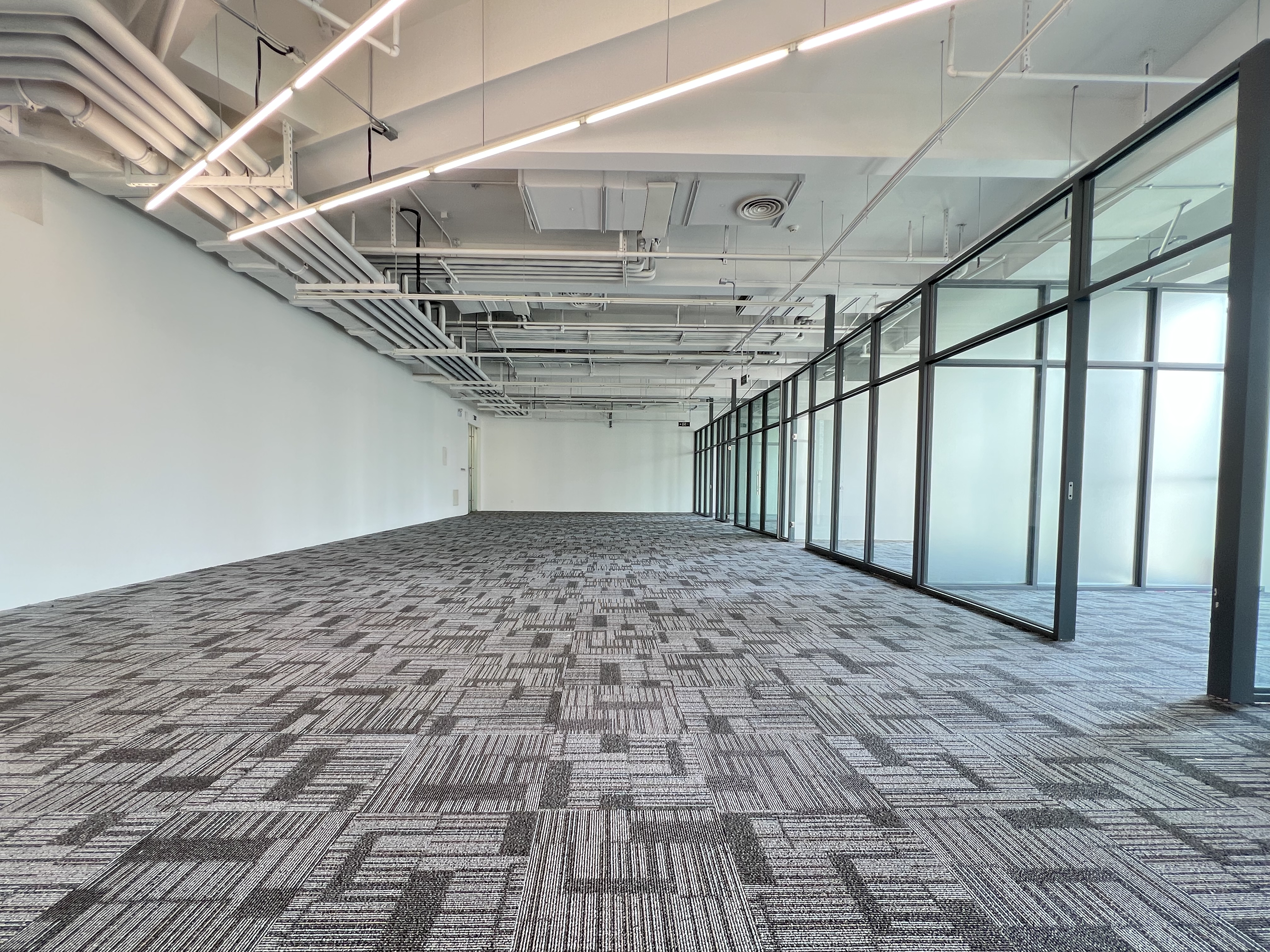 北外滩滨港商业中心400平米写字楼出租